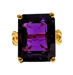New African 9.40 Ct Blue Purple Color Chang Sapphire YGold Plated Sterling Ring