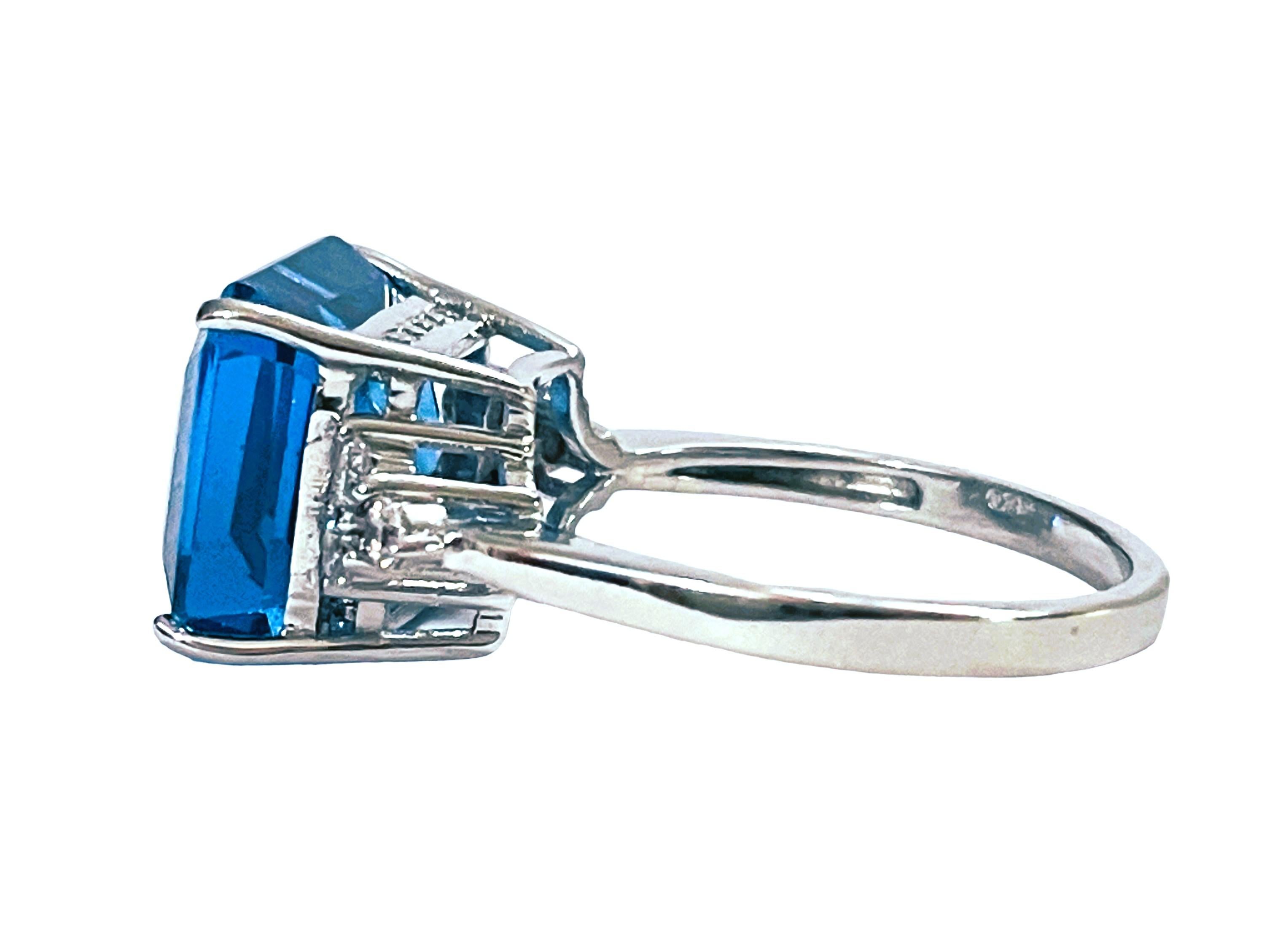 Nuevo anillo africano de 9,50 quilates de topacio azul suizo y zafiro blanco de ley Art Decó