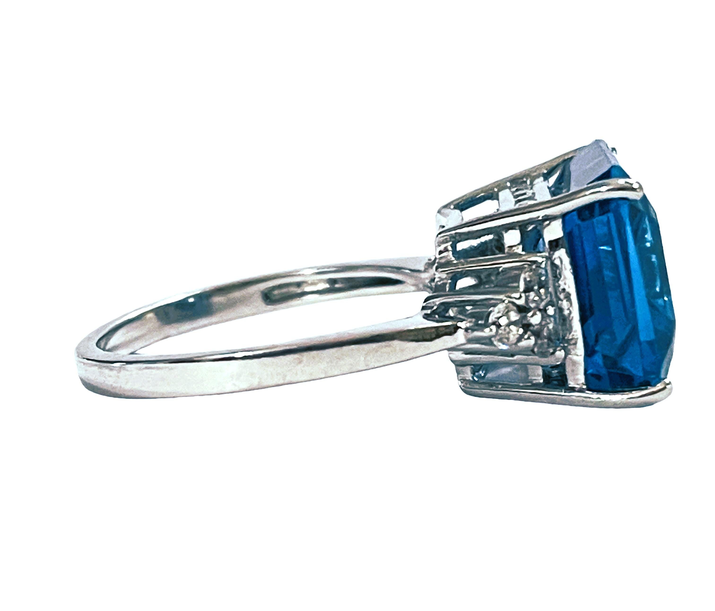 Nuevo anillo africano de 9,50 quilates de topacio azul suizo y zafiro blanco de ley en Nuevo Estado en Eagan, MN