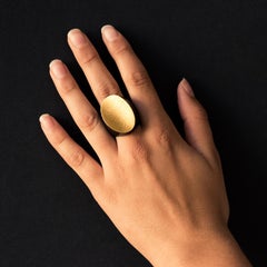 African Ebony Golden Leaf Oval Ring