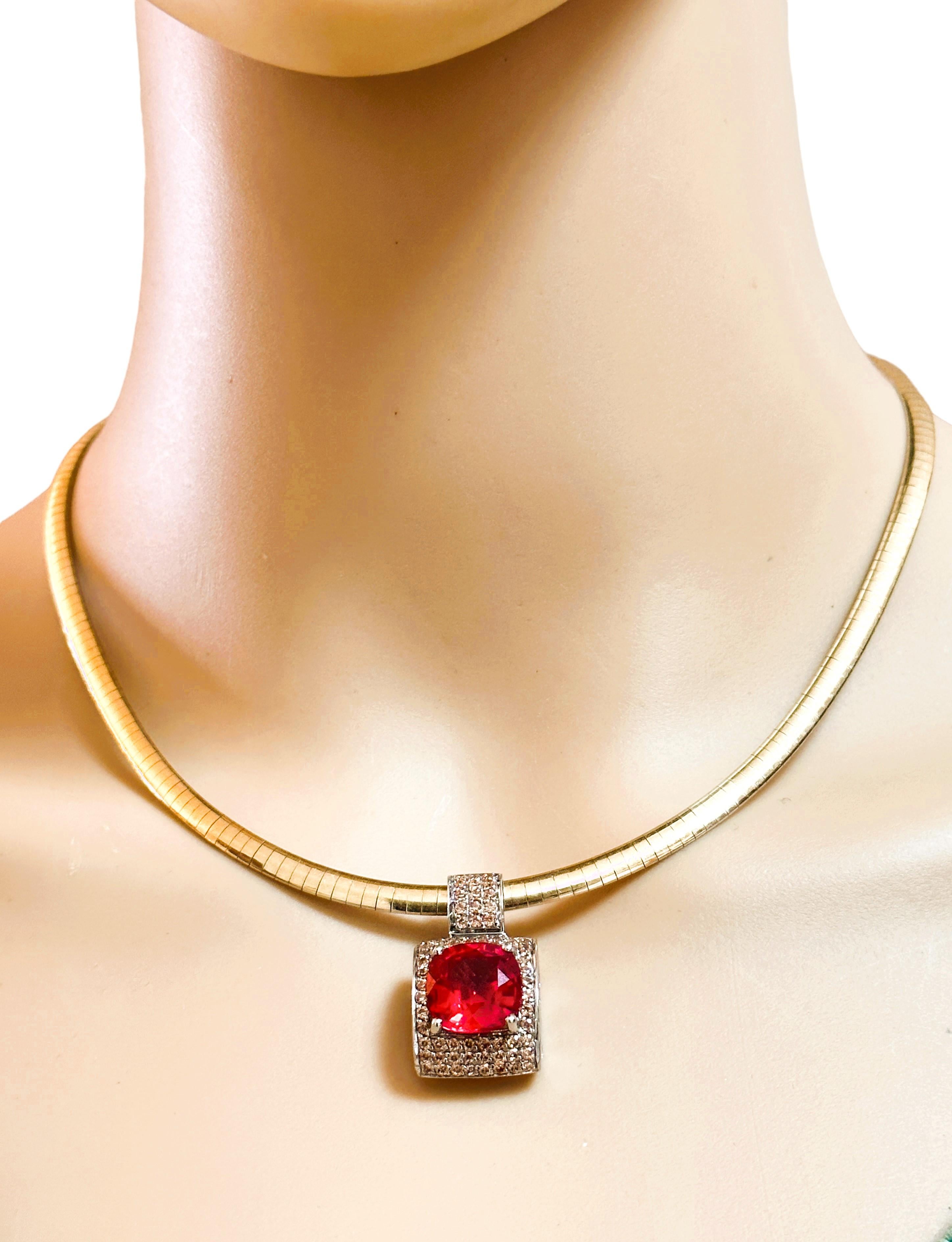 New African If 10.7 Carat Pinkish Red and Champagne Sapphire Sterling Pendant In New Condition In Eagan, MN