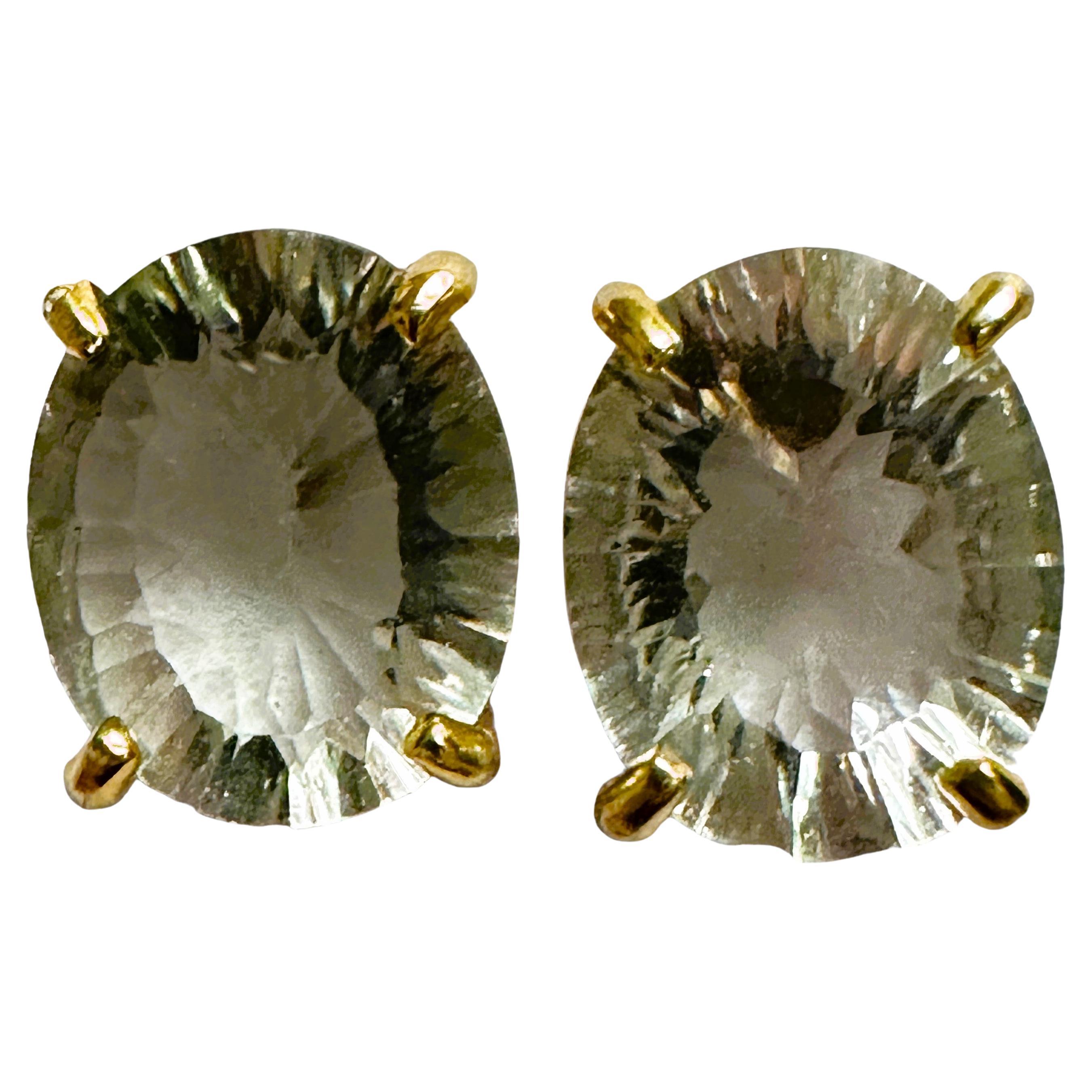 Boucles d'oreilles africaines neuves en argent sterling avec améthyste verte et saphir de 4.48 carats, IF en vente