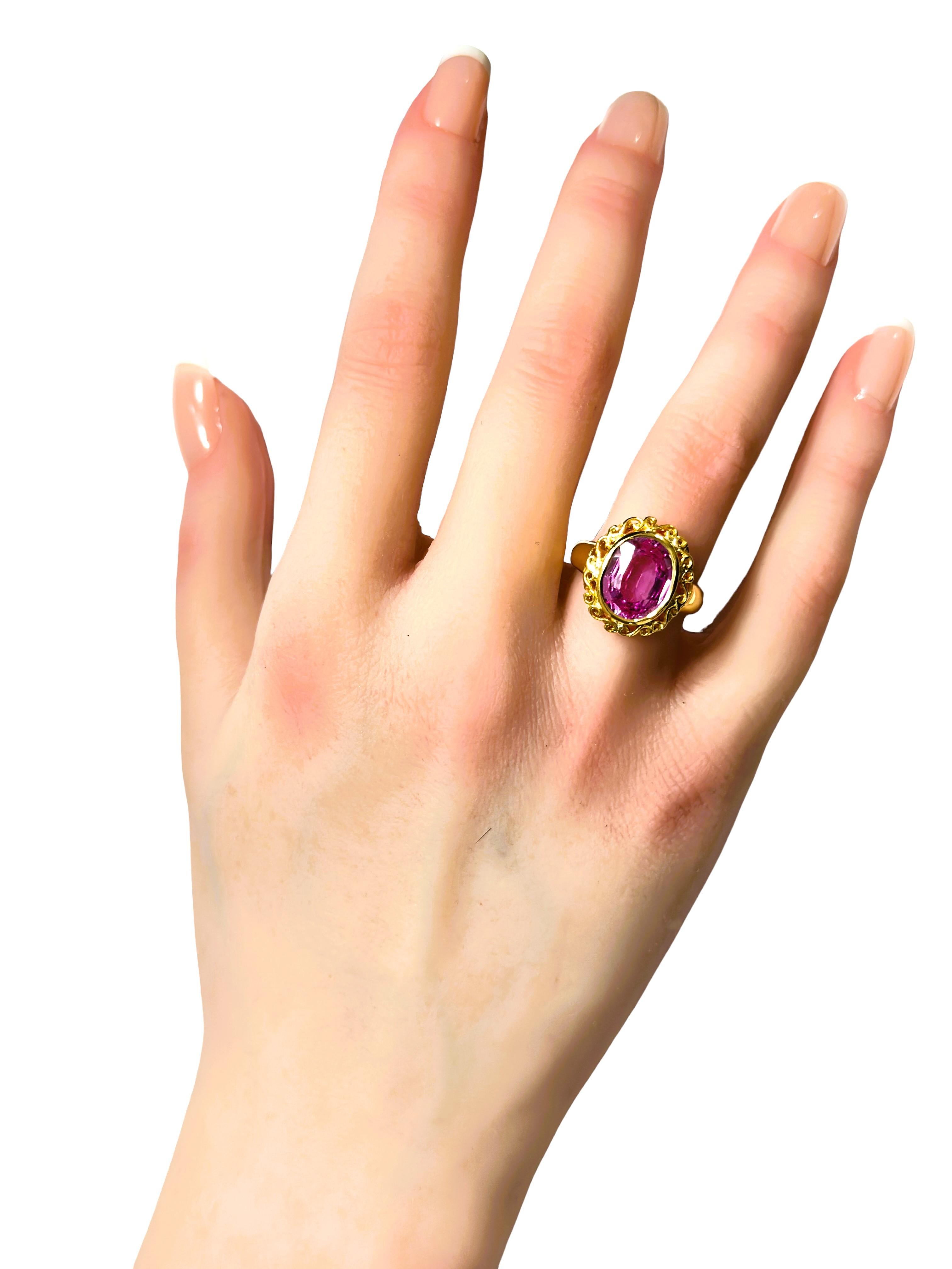 New African 4.8 ct Platinum Pink Sapphire Yellow Gold Plated Sterling Ring  For Sale 3