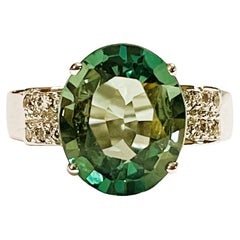 New African IF 6.3 Ct Green Sapphire
White Sapphire Sterling Ring New African IF 6.3 Ct Green Sapphire
White Sapphire Sterling Ring