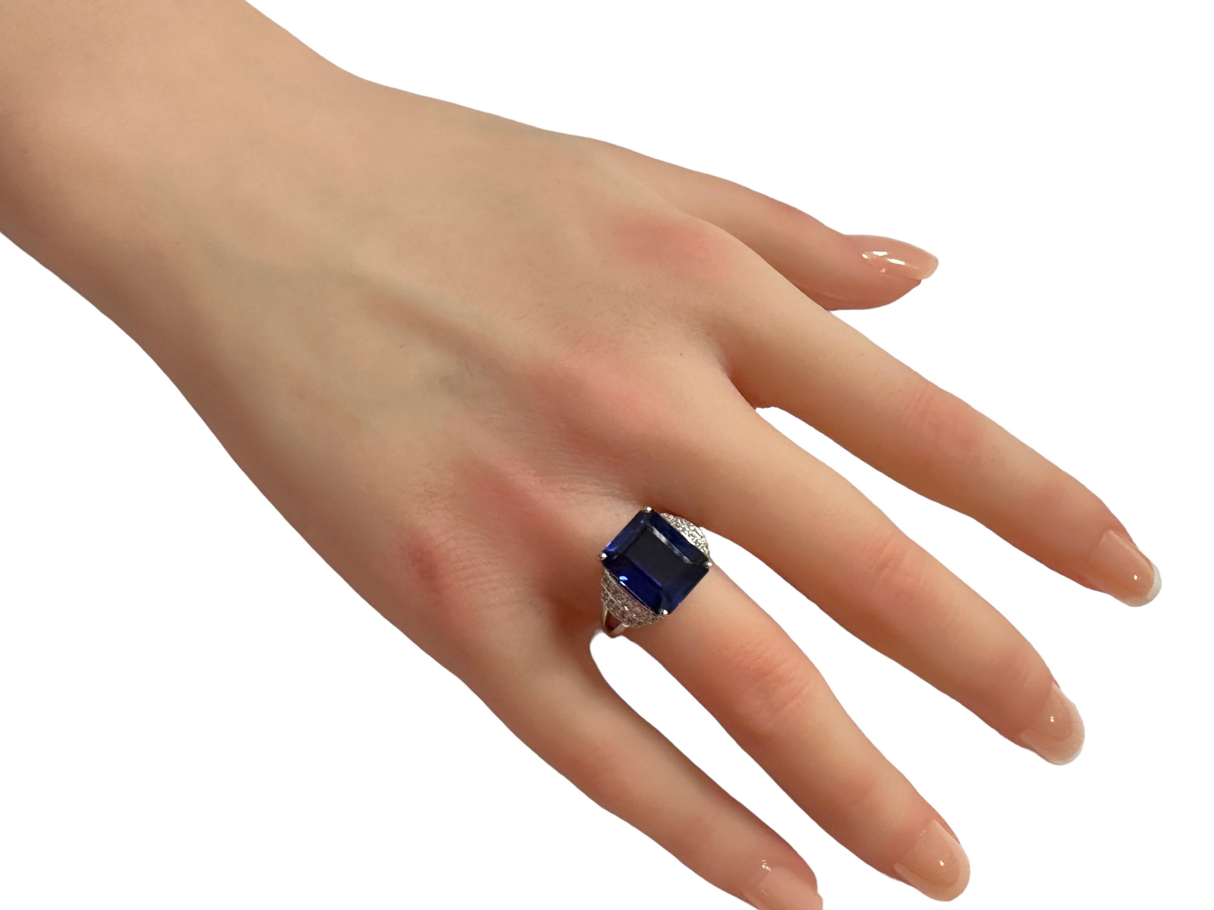 Afrikanischer IF 7,5 Karat tiefblauer Saphir & weißer Saphir Sterling Ring Größe 6, neu, Afrikanisch (Art déco)