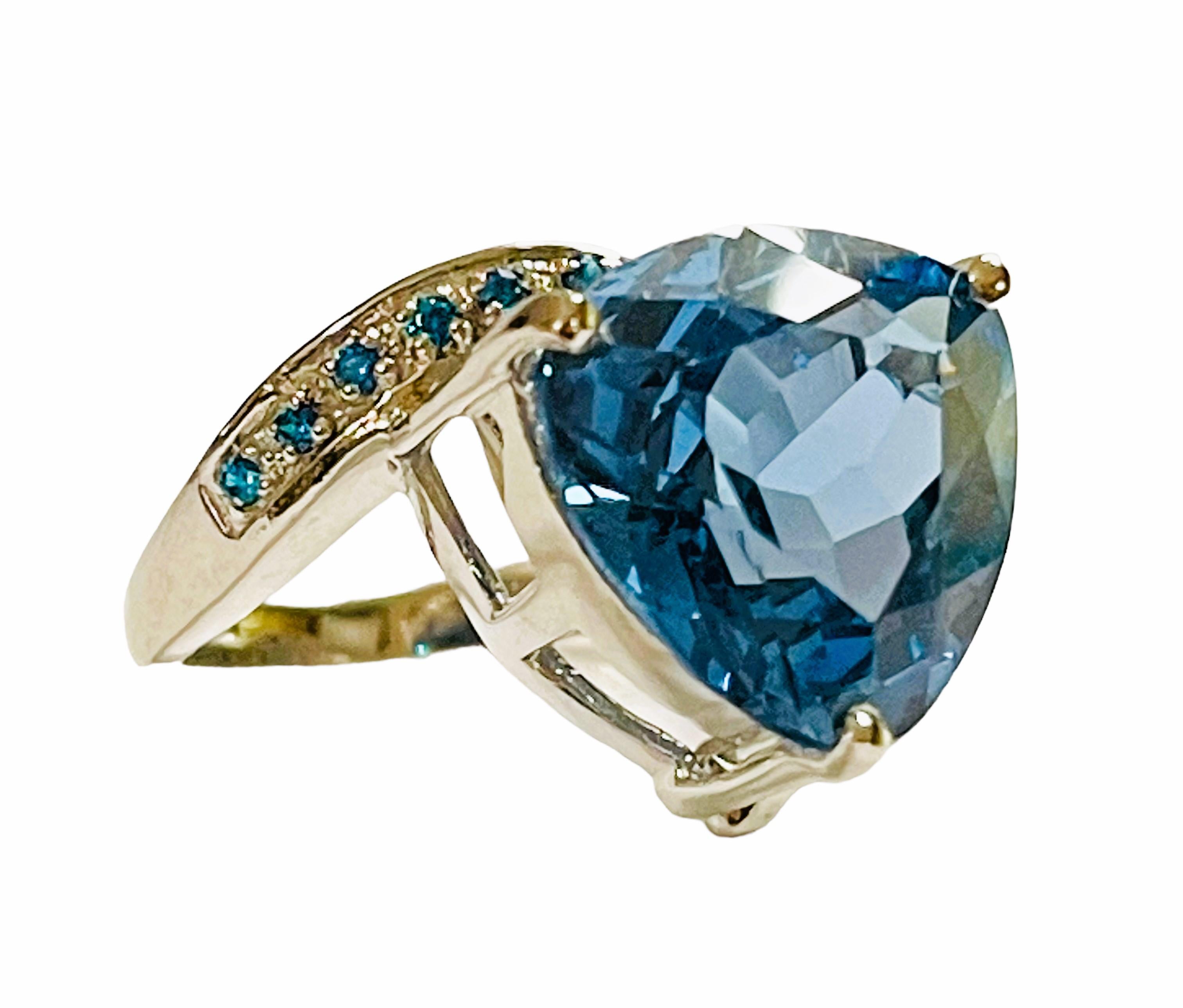 Trillion Cut New African IF 8.40 Ct Swiss Blue Trilliant Topaz & Blue Sapphire Sterling Ring