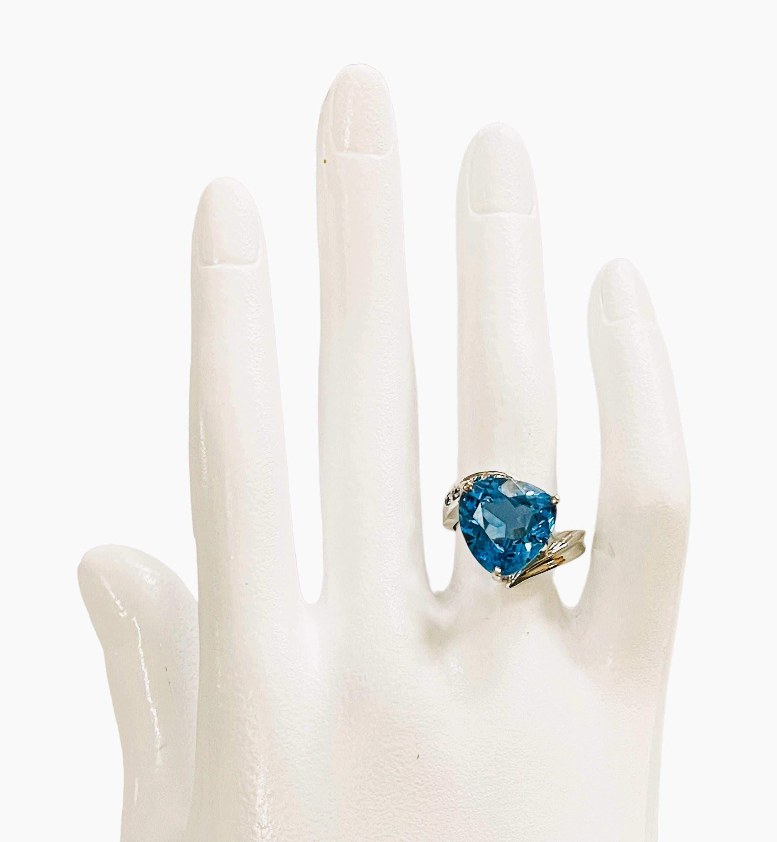 Women's New African IF 8.40 Ct Swiss Blue Trilliant Topaz & Blue Sapphire Sterling Ring