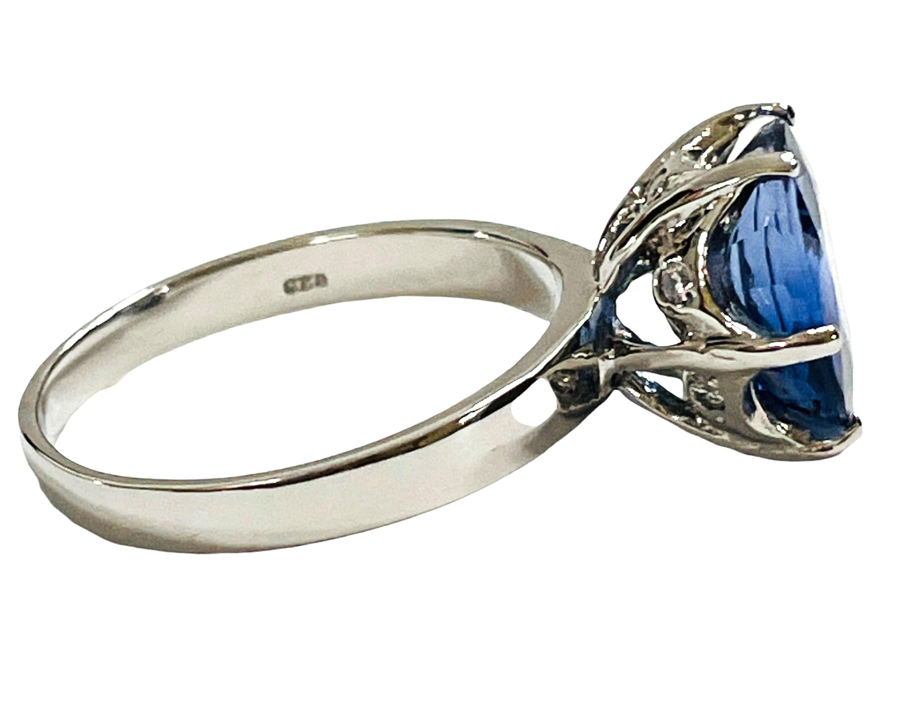 Art Deco New African Kashmir Blue Sapphire 4.4 Carat Sterling Silver Ring