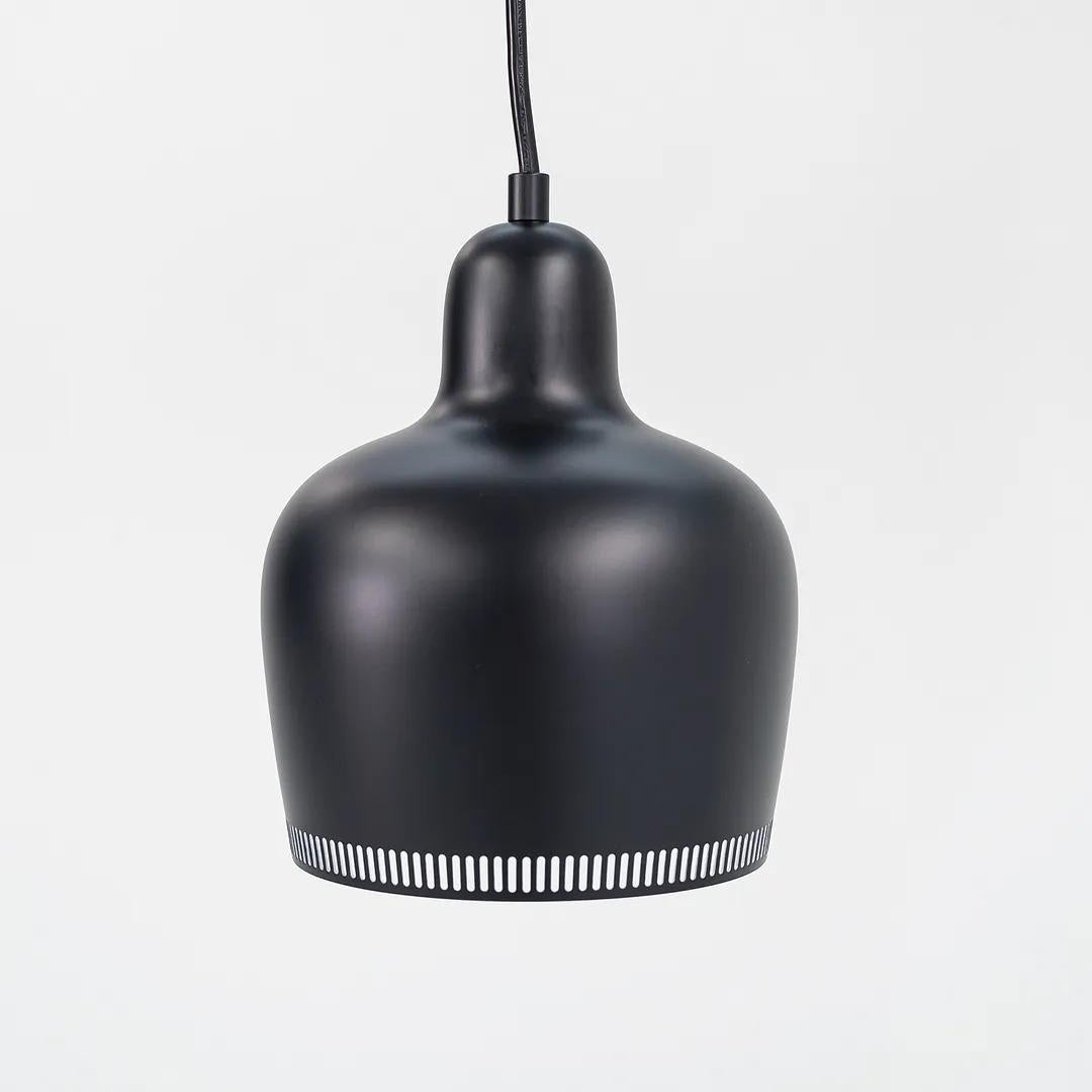New Aino & Alvar Aalto for Artek Golden Bell Pendant Light in Black, Model A330s For Sale 8