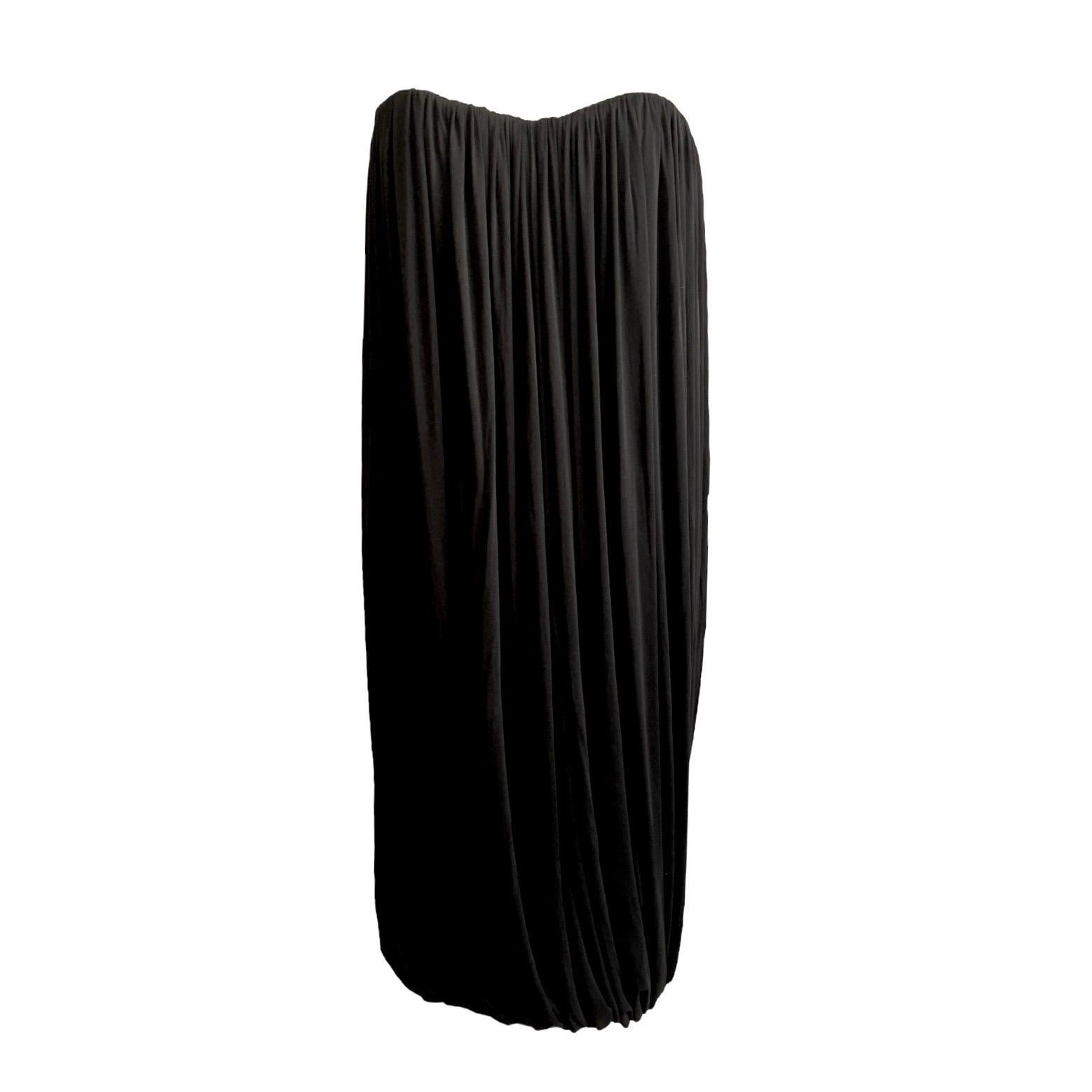 Alexander McQueen 2008 - Robe de soirée déesse drapée noire 42