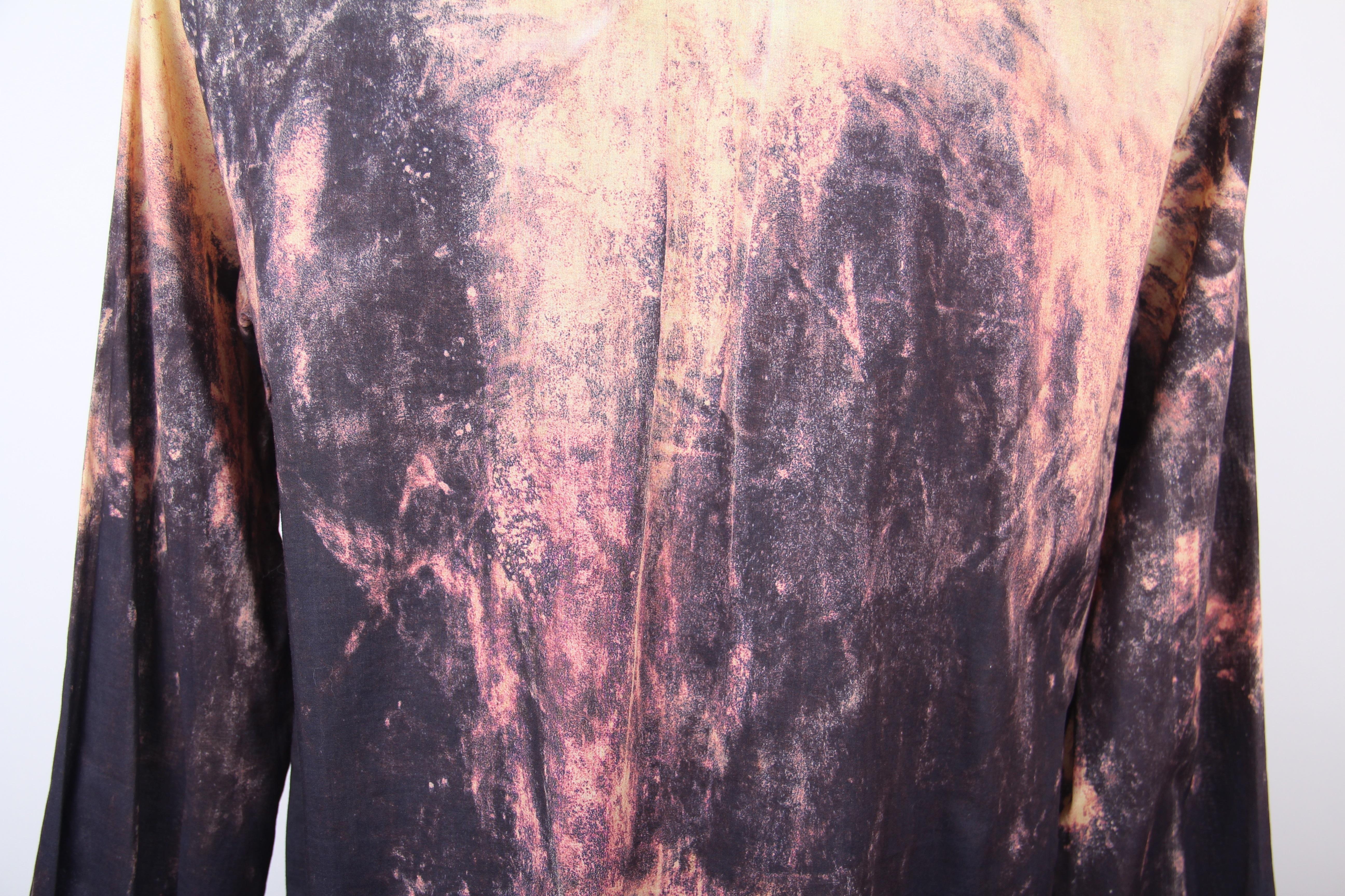 Women's or Men's New Alexander McQueen 2010 shirt For Sale