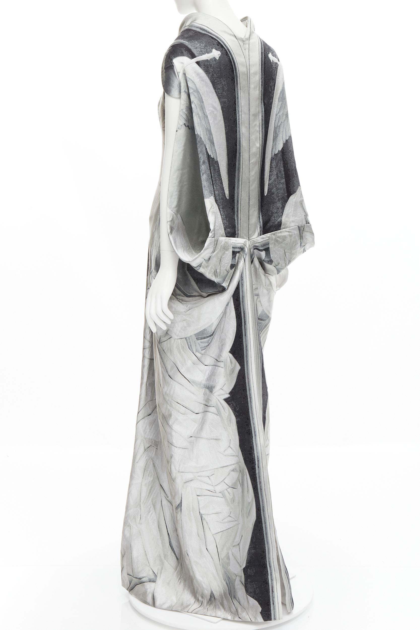 new ALEXANDER MCQUEEN 2010 Angels Demons Runway jacquard draped gown IT40 S In New Condition In Hong Kong, NT