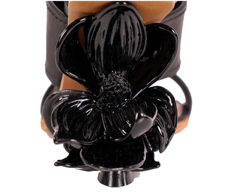 New Alexander McQueen 3D Magnolia Flower Heel Black Leather Shoes It. 40   USA 10 in vendita 2