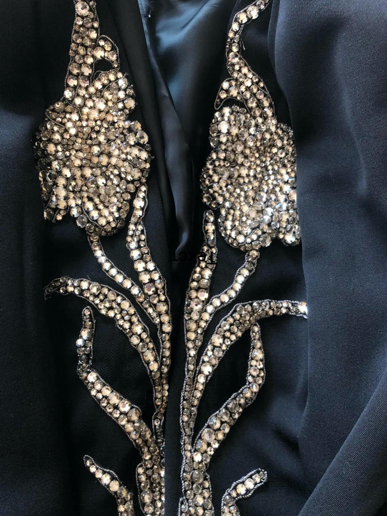New Alexander McQueen Black Crystal embellished blazer jacket 42 - 6 In New Condition In Montgomery, TX
