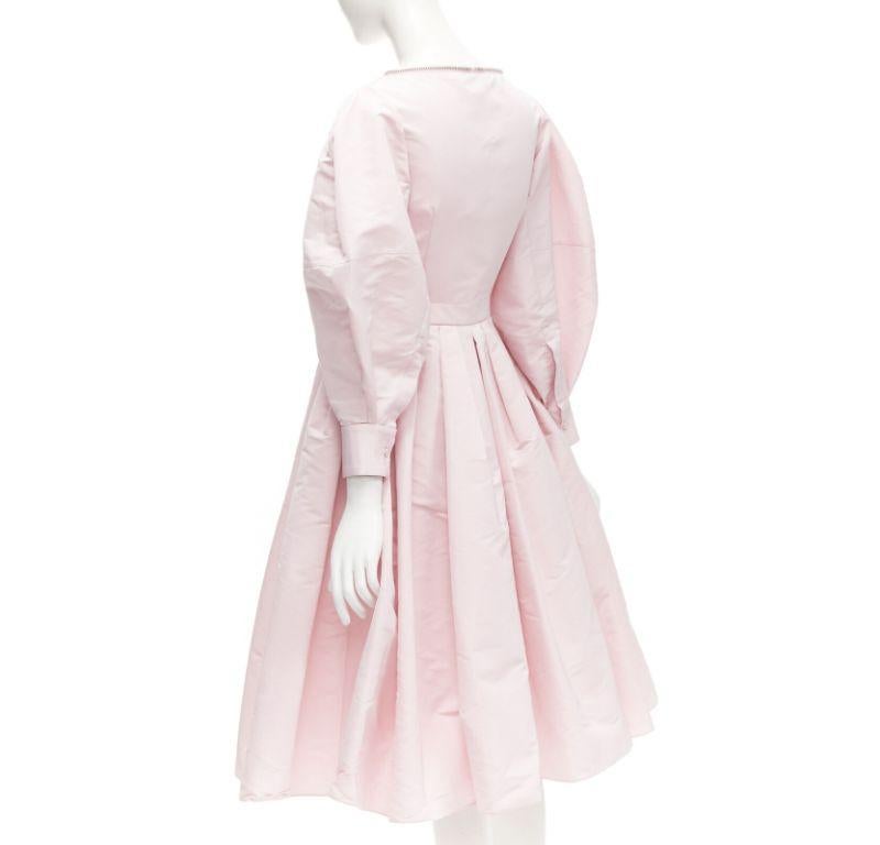 new ALEXANDER MCQUEEN faille light pink ballon sleeve technical dress IT38 XS For Sale 2