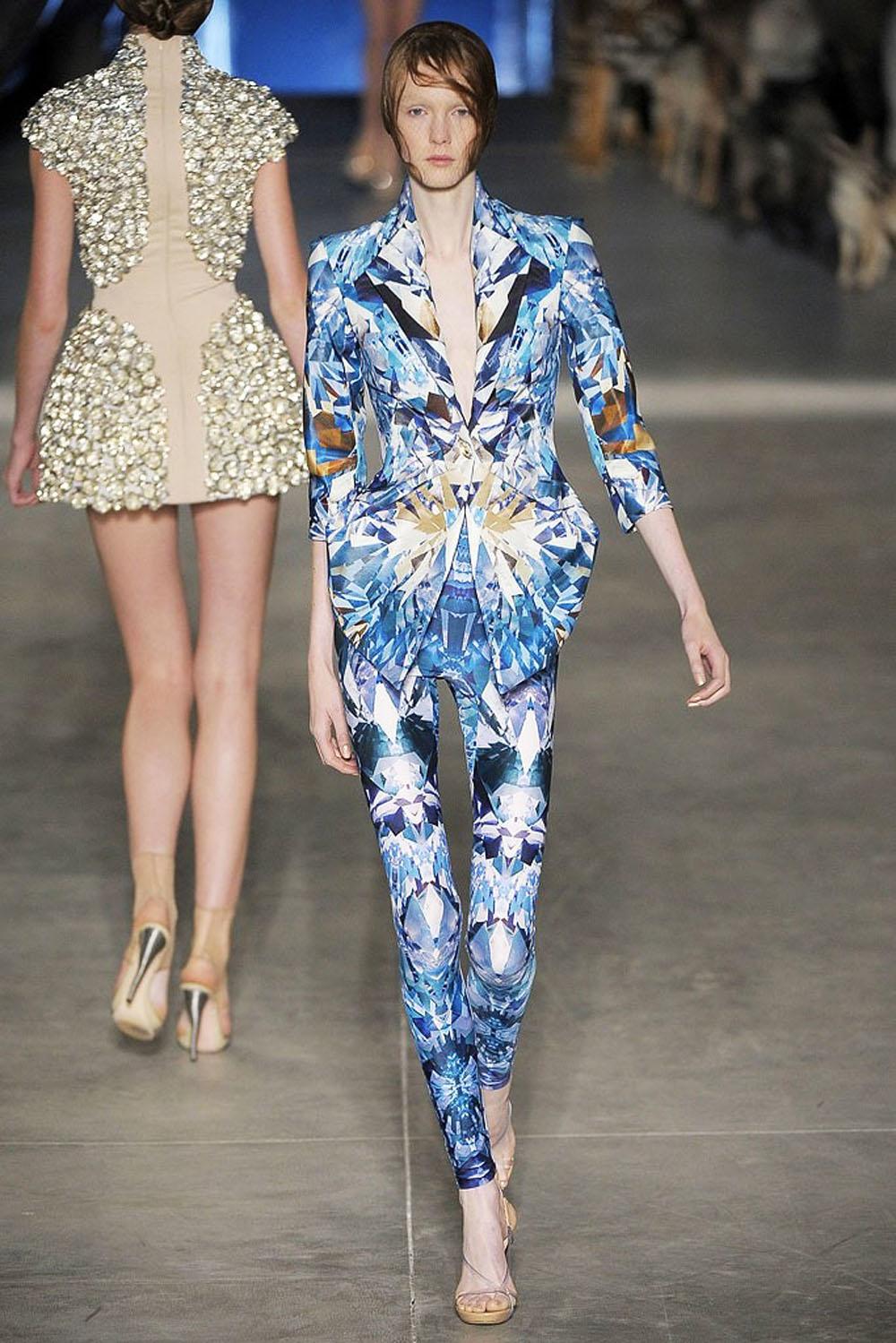 New Alexander McQueen S/S 2009 Blue Kaleidoscope Crystal Dress It. 42 For Sale 2