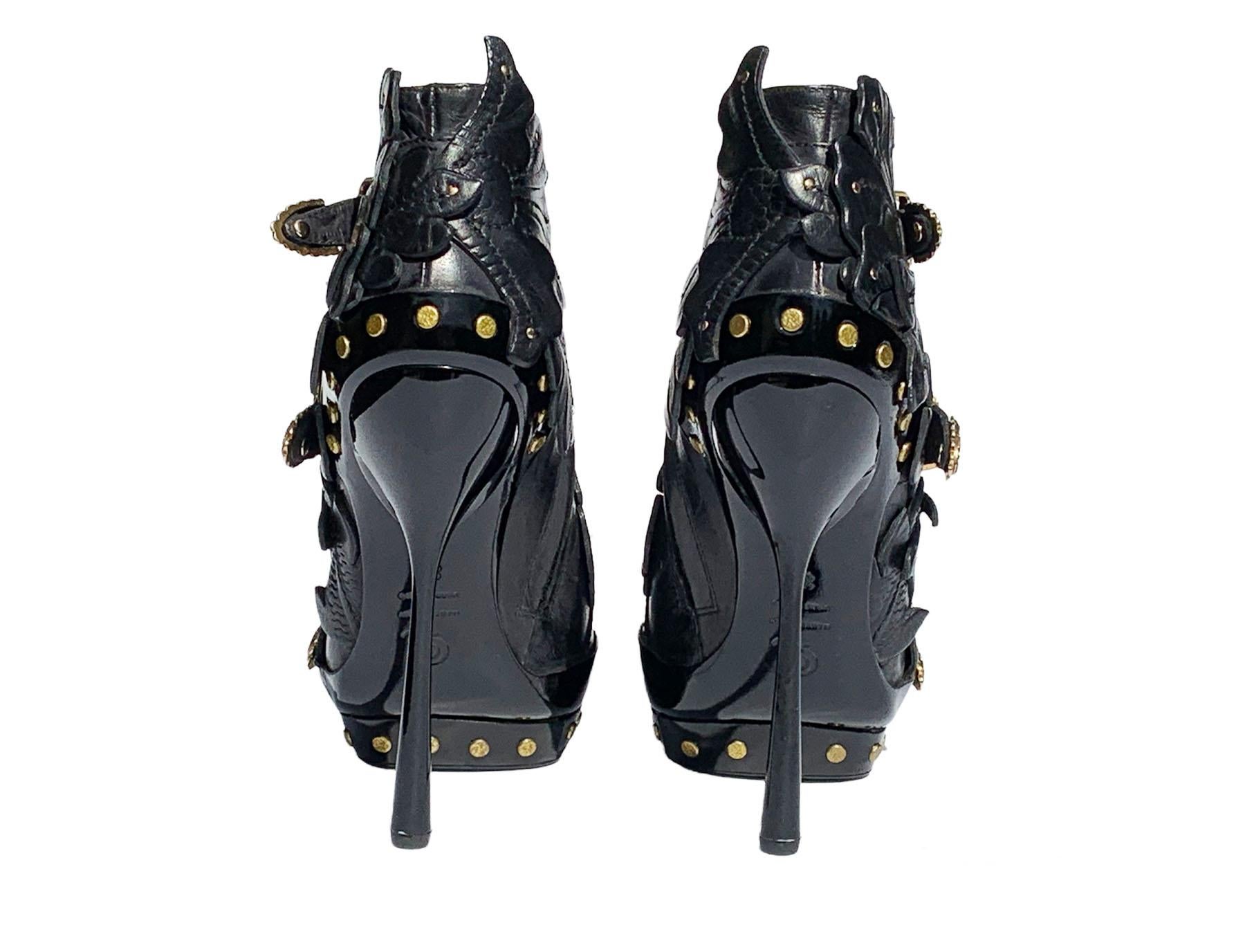 Nouveau Alexander McQueen S/S 2011 - Bottines cloutées embellies en 3D 38,5 - 8.5 en vente 2