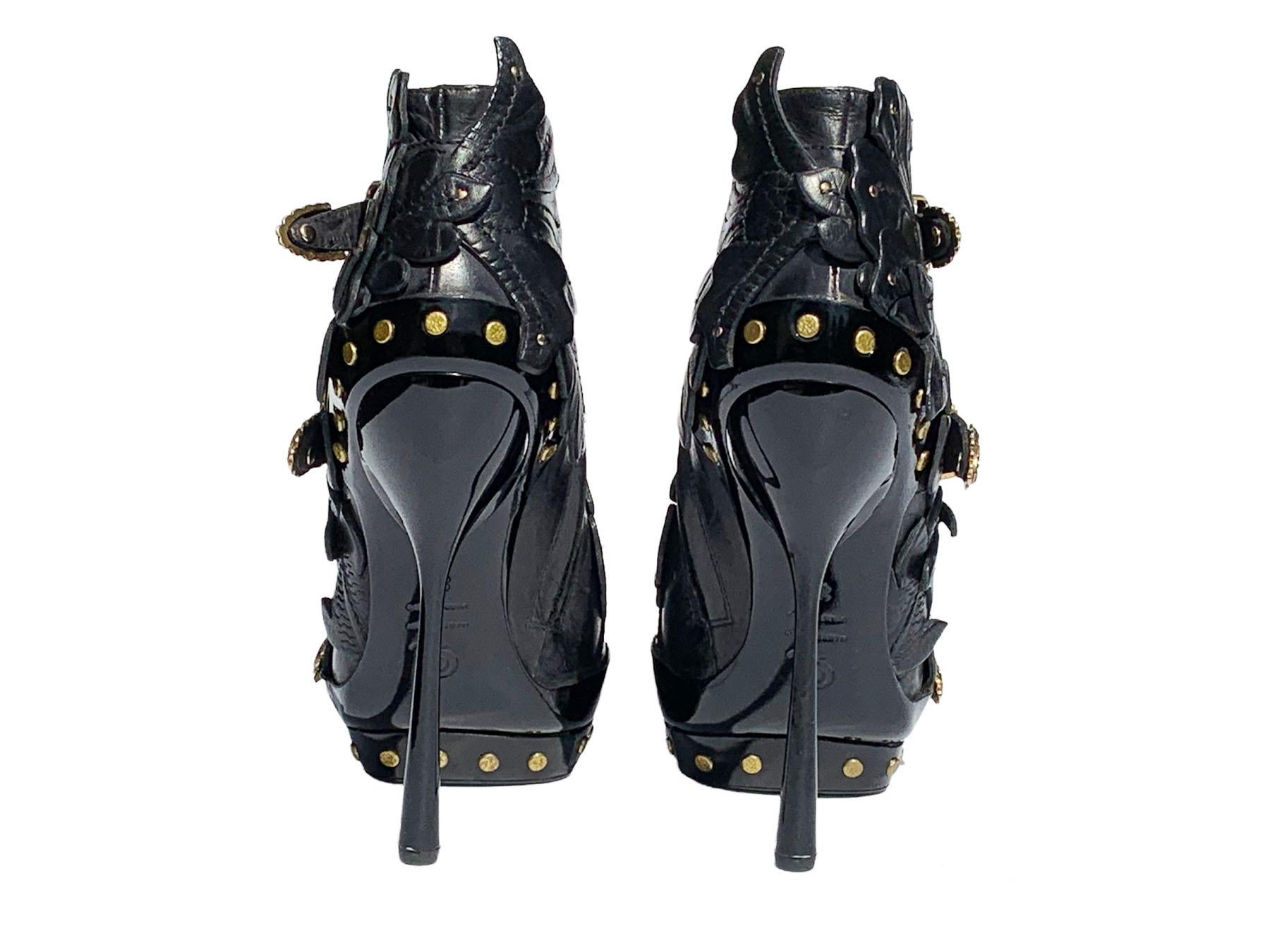 Women's New Alexander McQueen S/S 2011 3D Embellished Studded Ankle Boots 39 US 9 For Sale