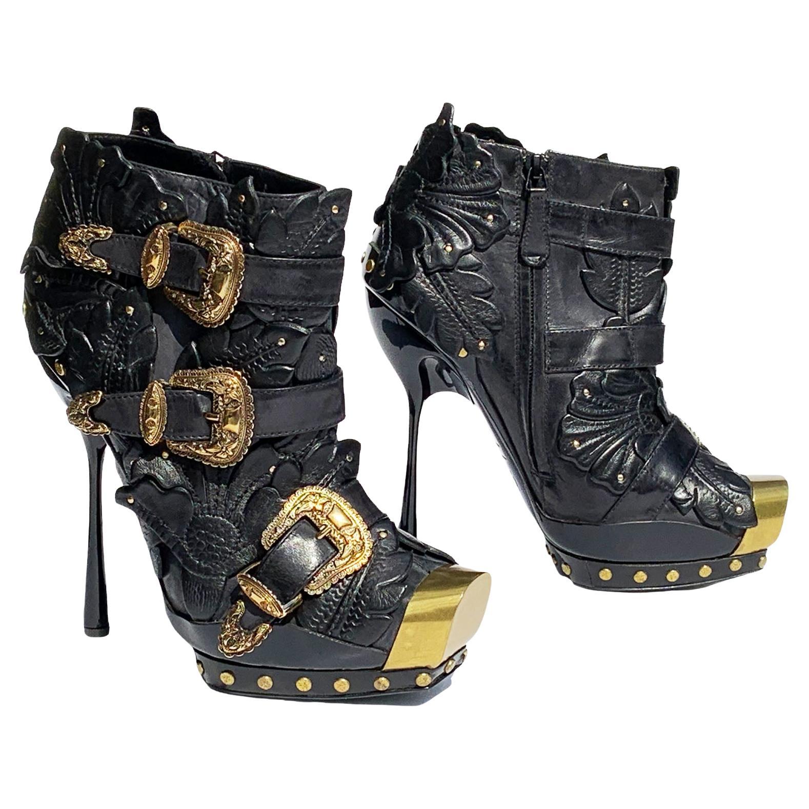 New Alexander McQueen S/S 2011 3D Embellished Studded Ankle Boots 39 US 9 For Sale