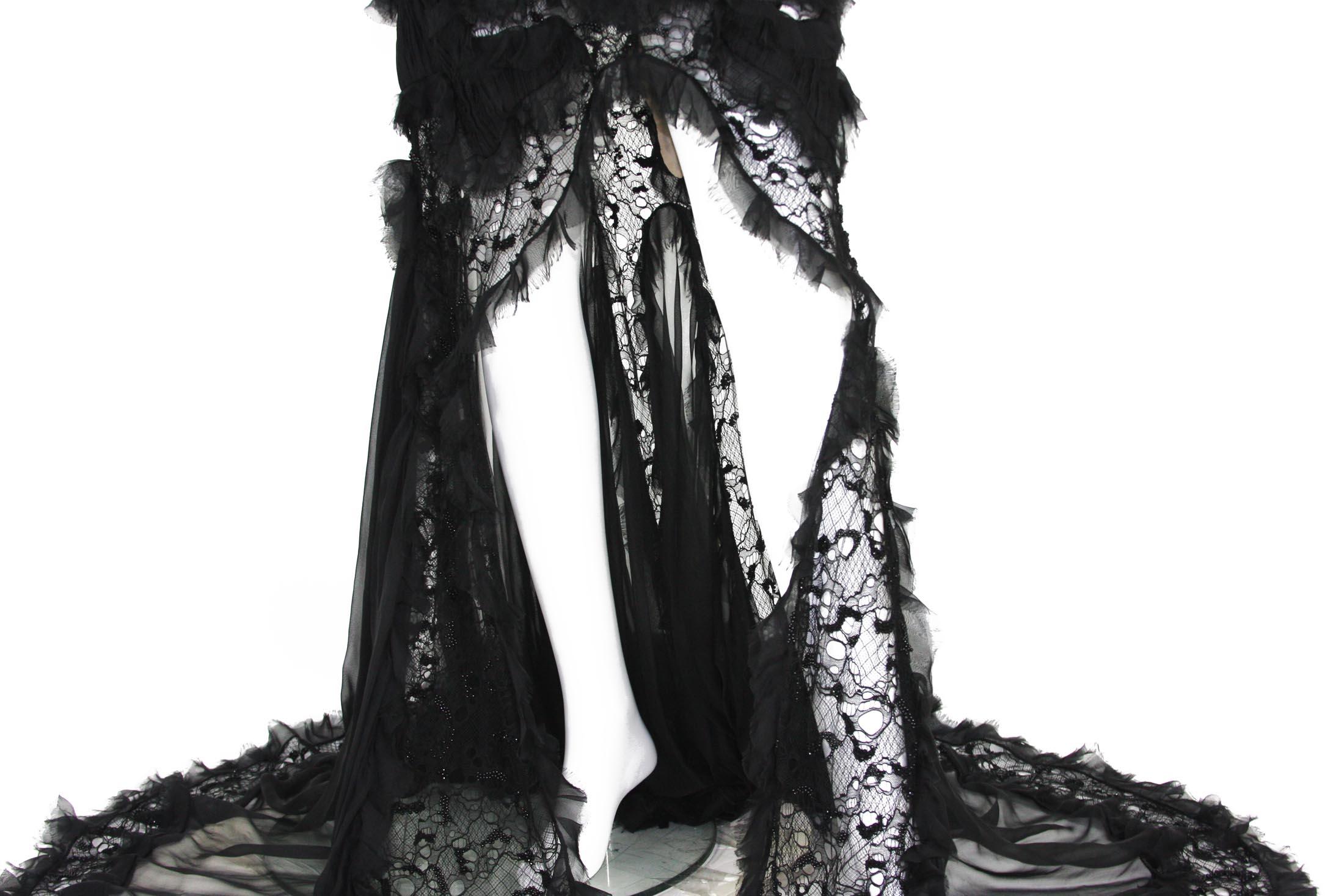 New Alexander McQueen S/S 2012 Runway Lace Beaded Silk-Chiffon Black Gown 42 - 6 8