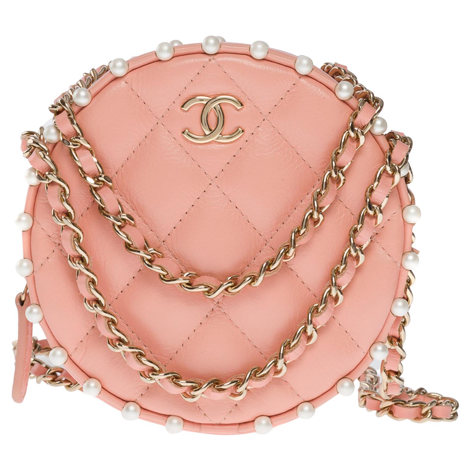 New- Amazing Chanel Round On Earth shoulder bag in Pink quilted leather,  SHW at 1stDibs