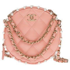 New- Amazing Chanel "Round On Earth" shoulder bag in Pink quilted leather, SHW
