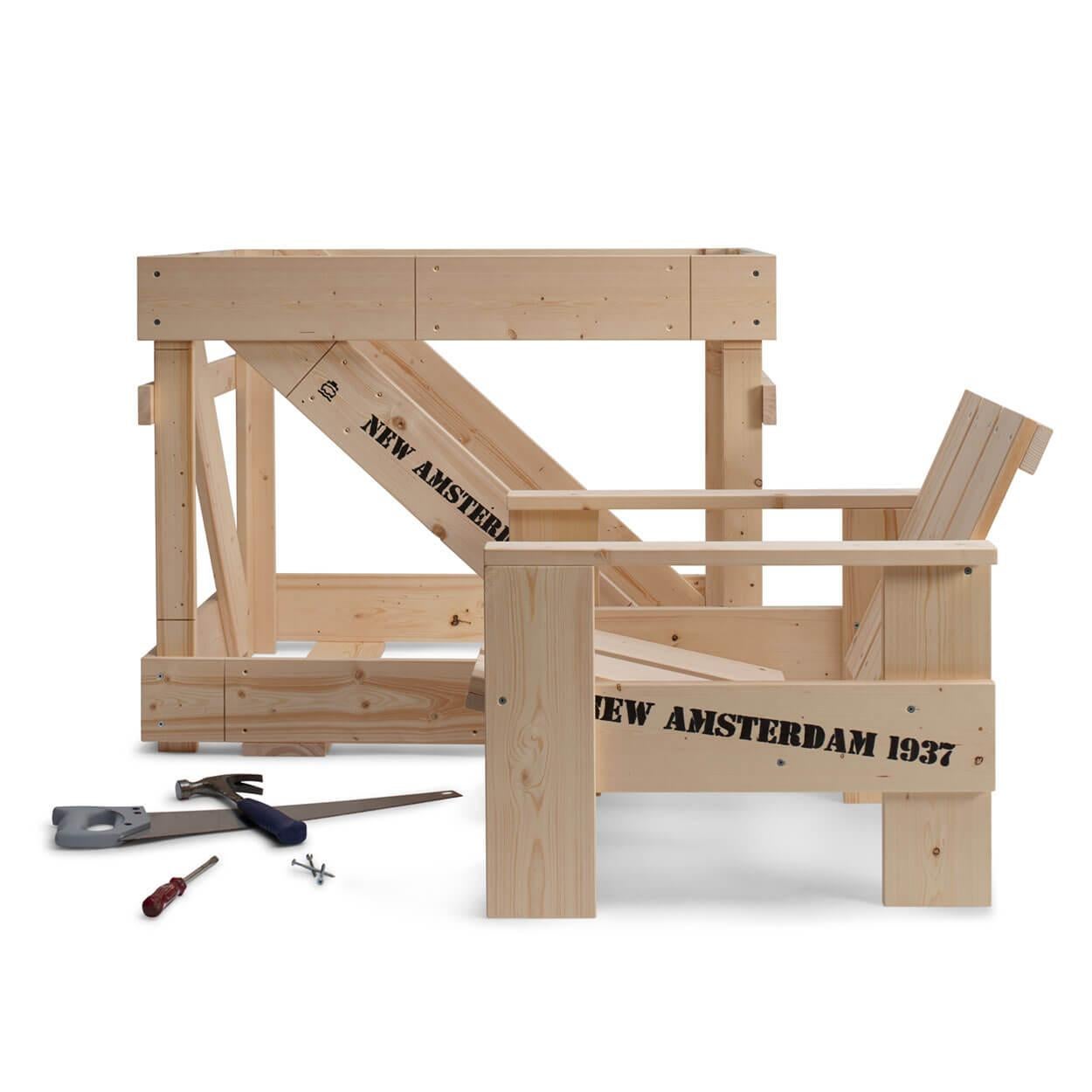Mid-Century Modern New Amsterdam Limited Edition, Designed in 1937 by Gerrit Rietveld For Sale