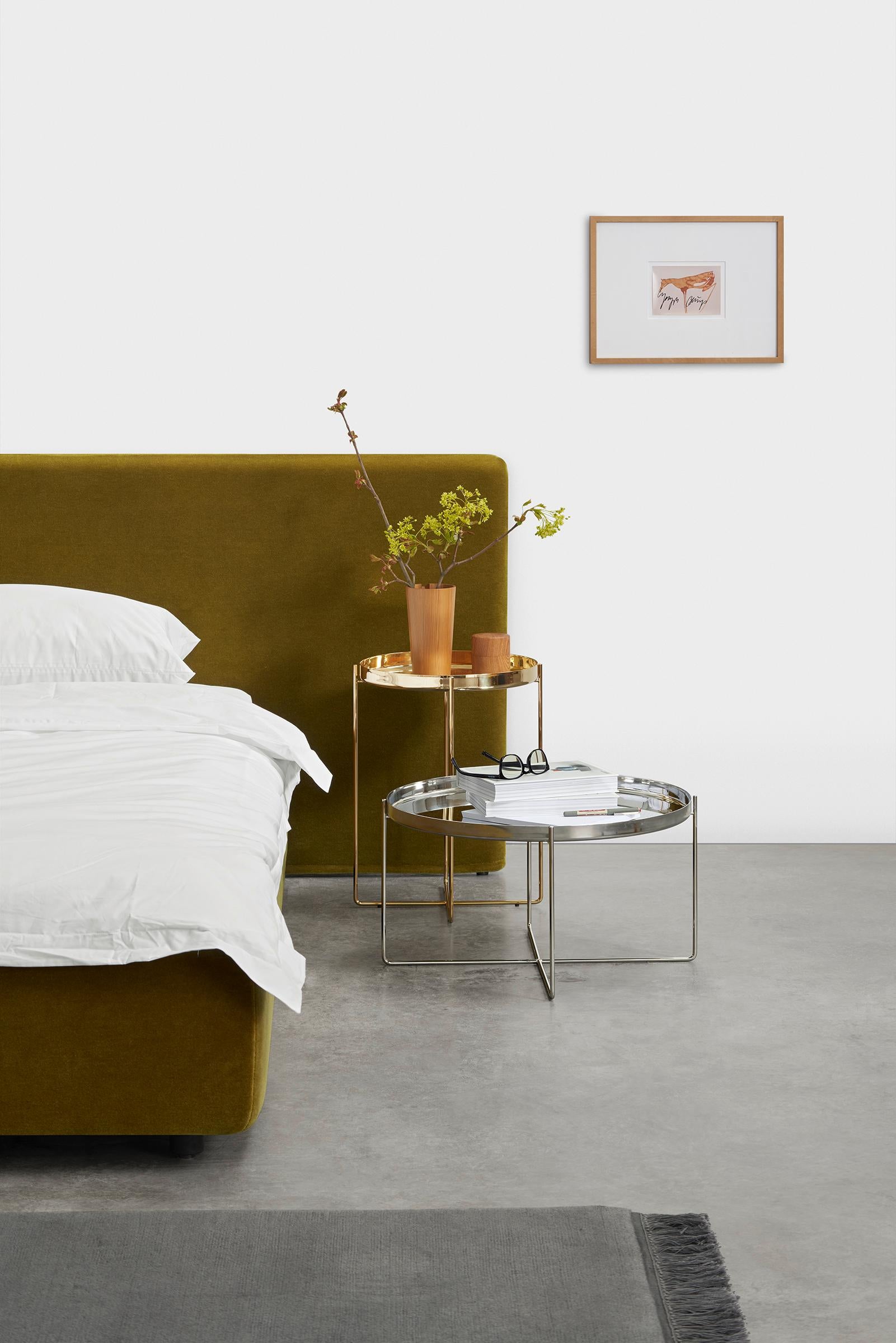 Nuovo e realizzato su misura e15 Pardis Queen Bed Frame di Philipp Mainzer in vendita 2