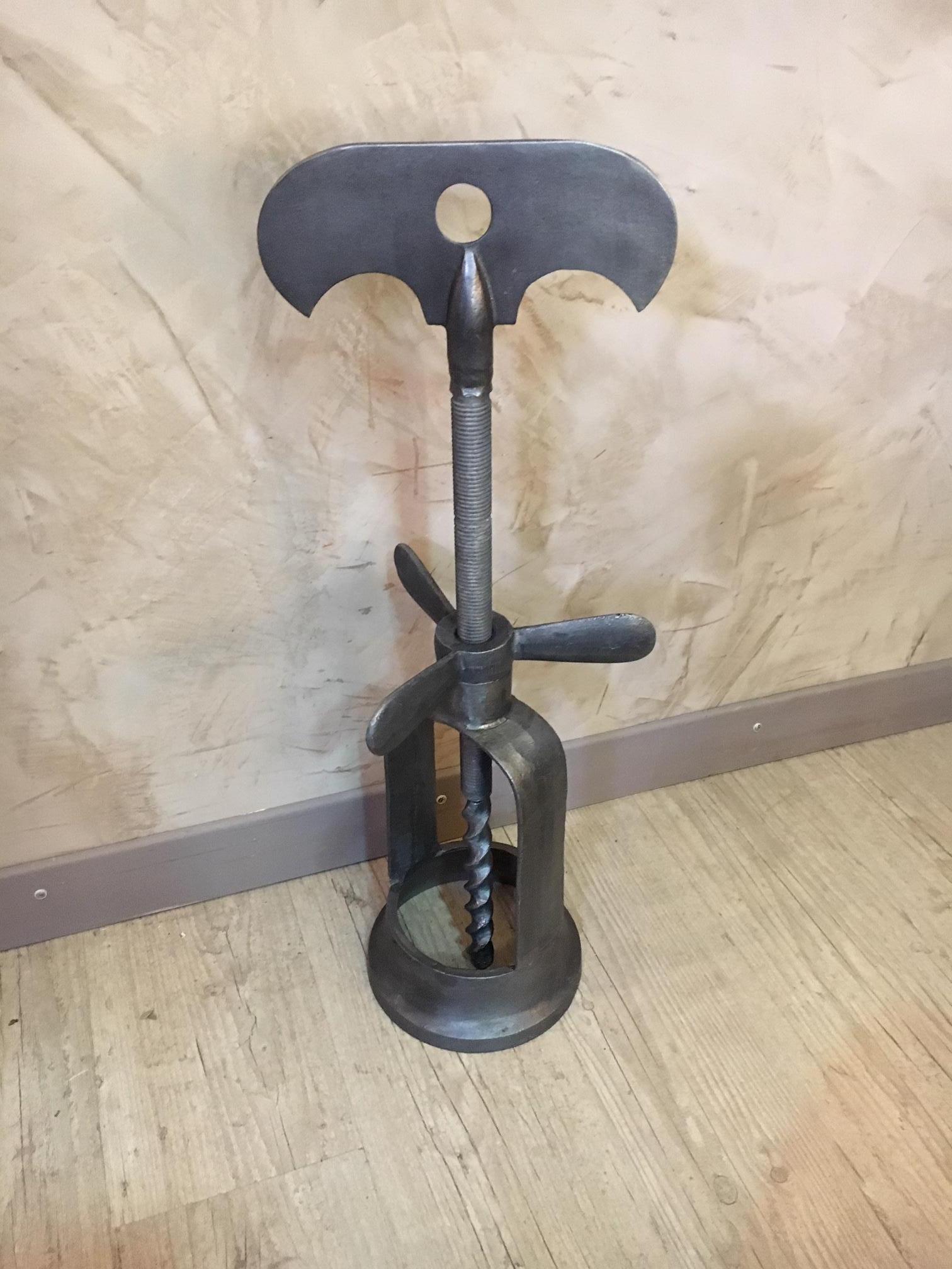 New and made to order giant metal corkscrew. It turns like a real one.
Decorative item. So frenchy!