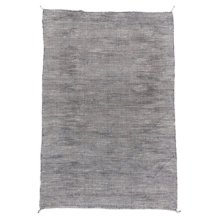 New and Modern Design Rug For Sale at 1stDibs