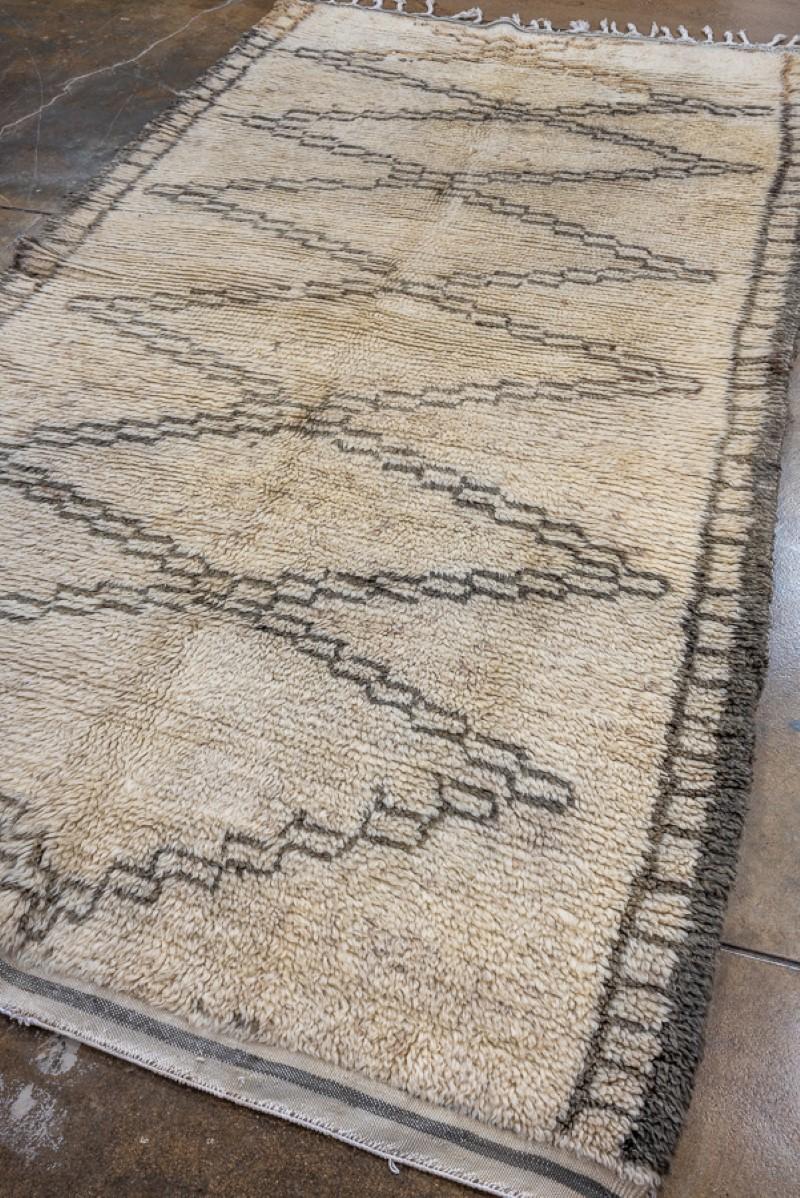 Hand-Knotted New and Modern Moroccan Design Rug