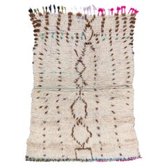 New and Modern Moroccan Design Rug