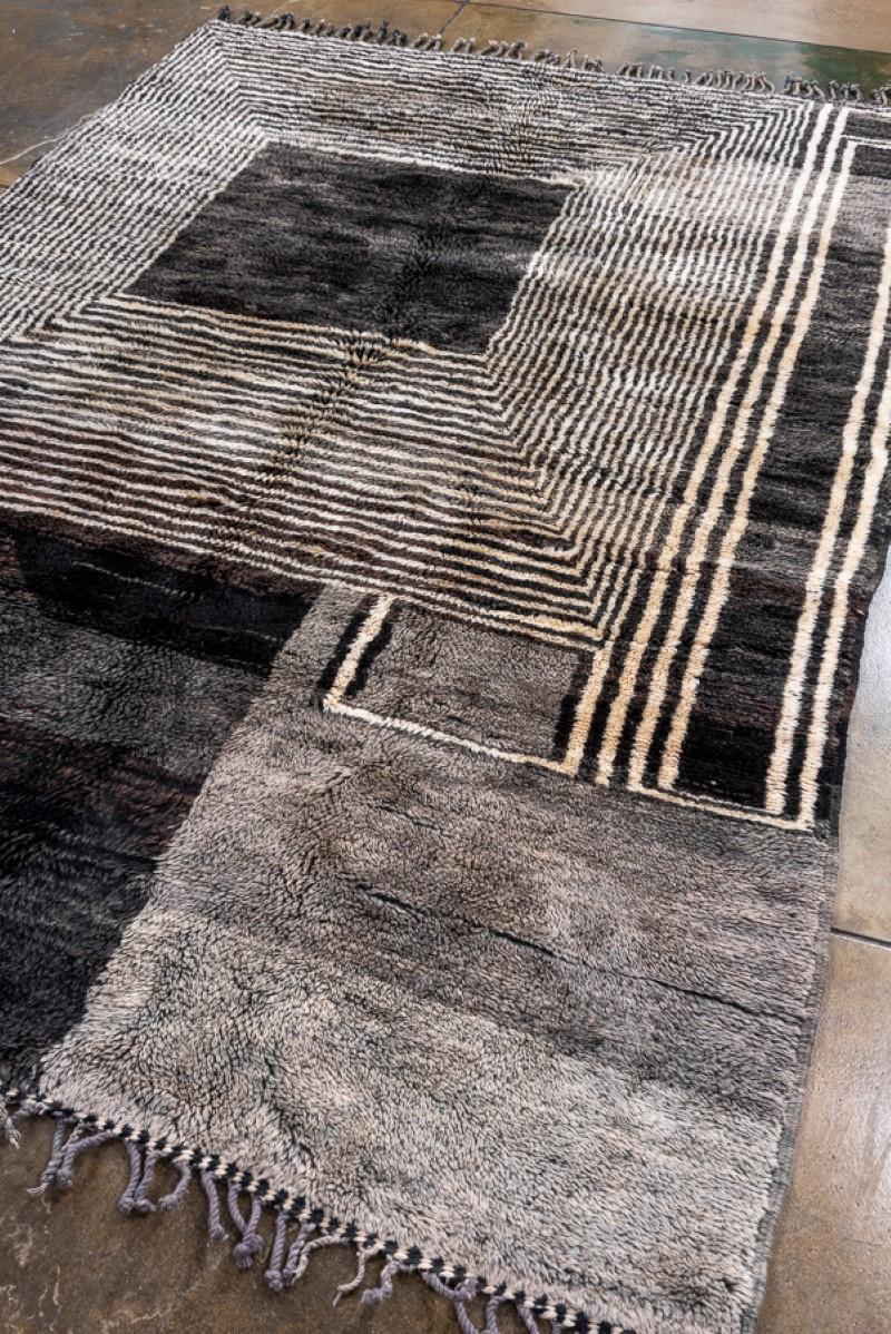 Hand-Knotted New and Modern Moroccan Rug Design