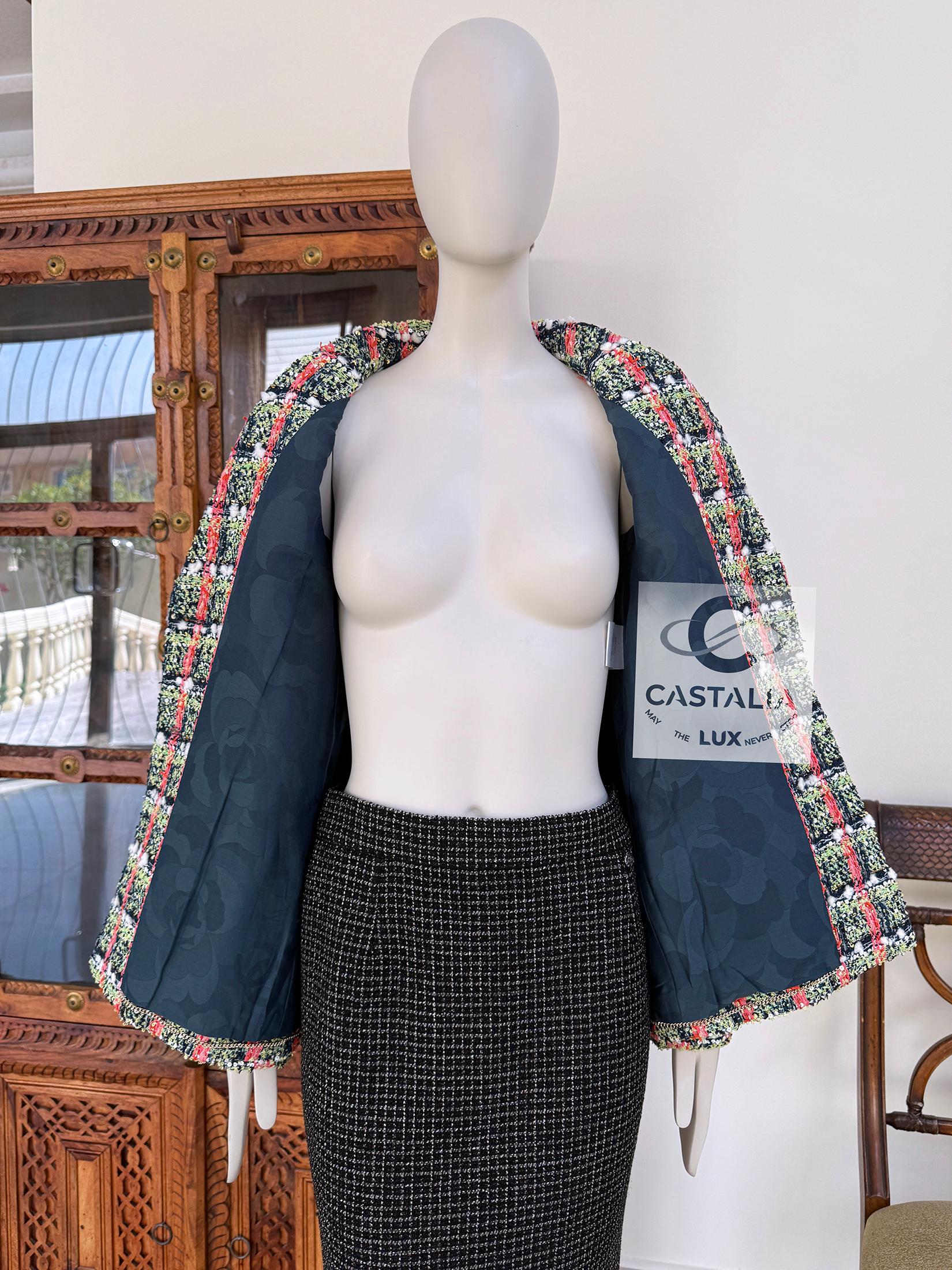Chanel New Famous Anna Wintour Style Sequin Tweed Jacket 36 FR 15