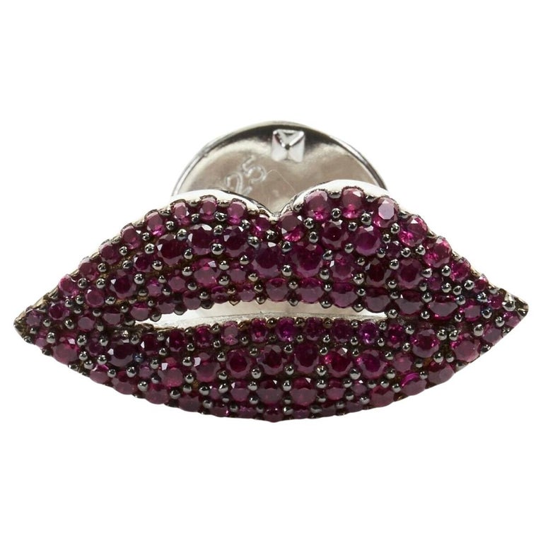 new APM MONACO red crystal embellished lips silver tone pin brooch
