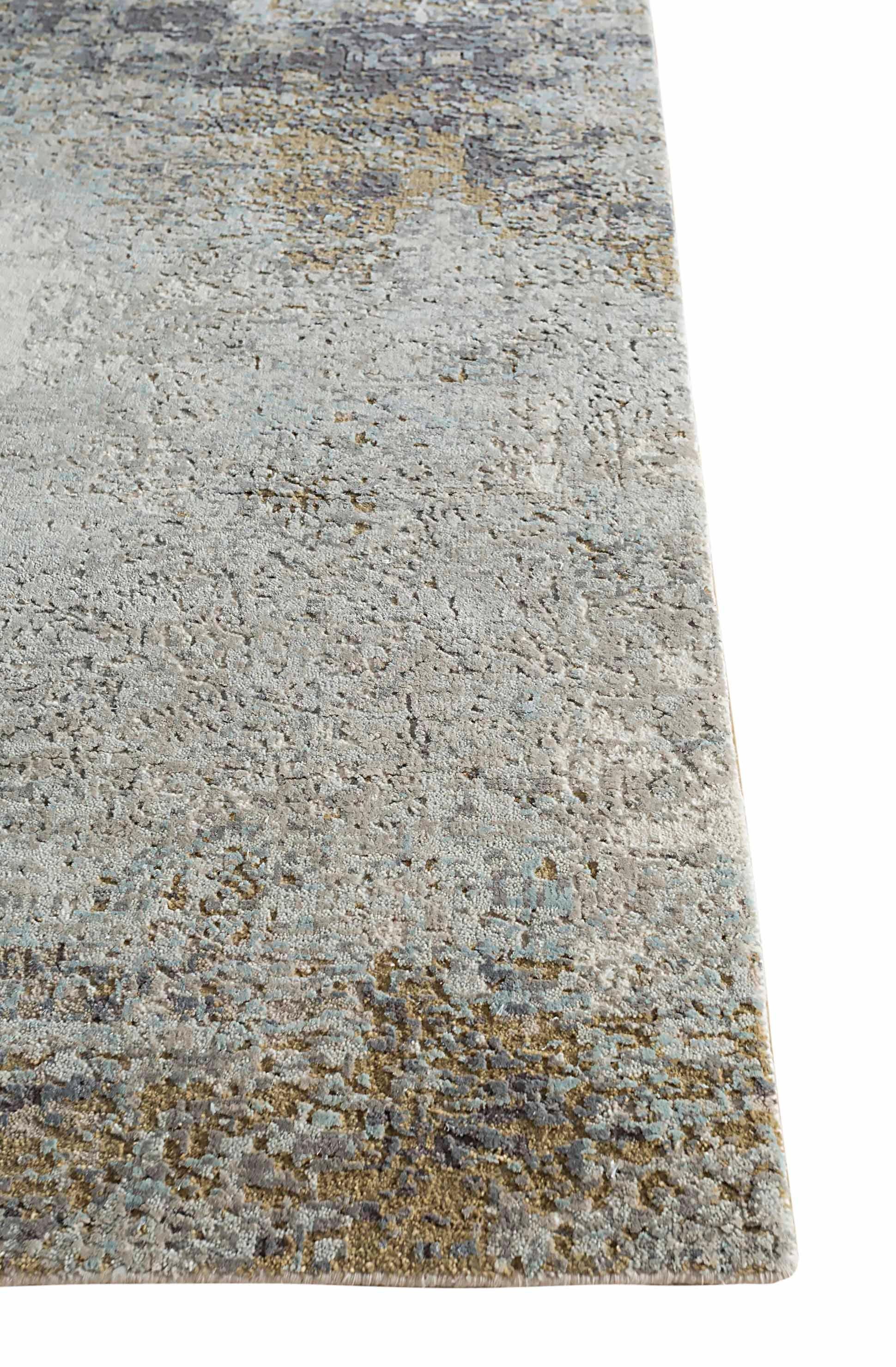Moderno Un nuovo tappeto con un moderno disegno ad acquerello realizzato in lana pregiata e vera seta. in vendita