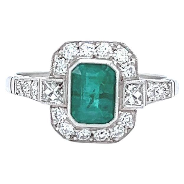 Art Deco Exceptionnal 20 Carats Emerald Cabochon Ring. L.F.G Certified ...