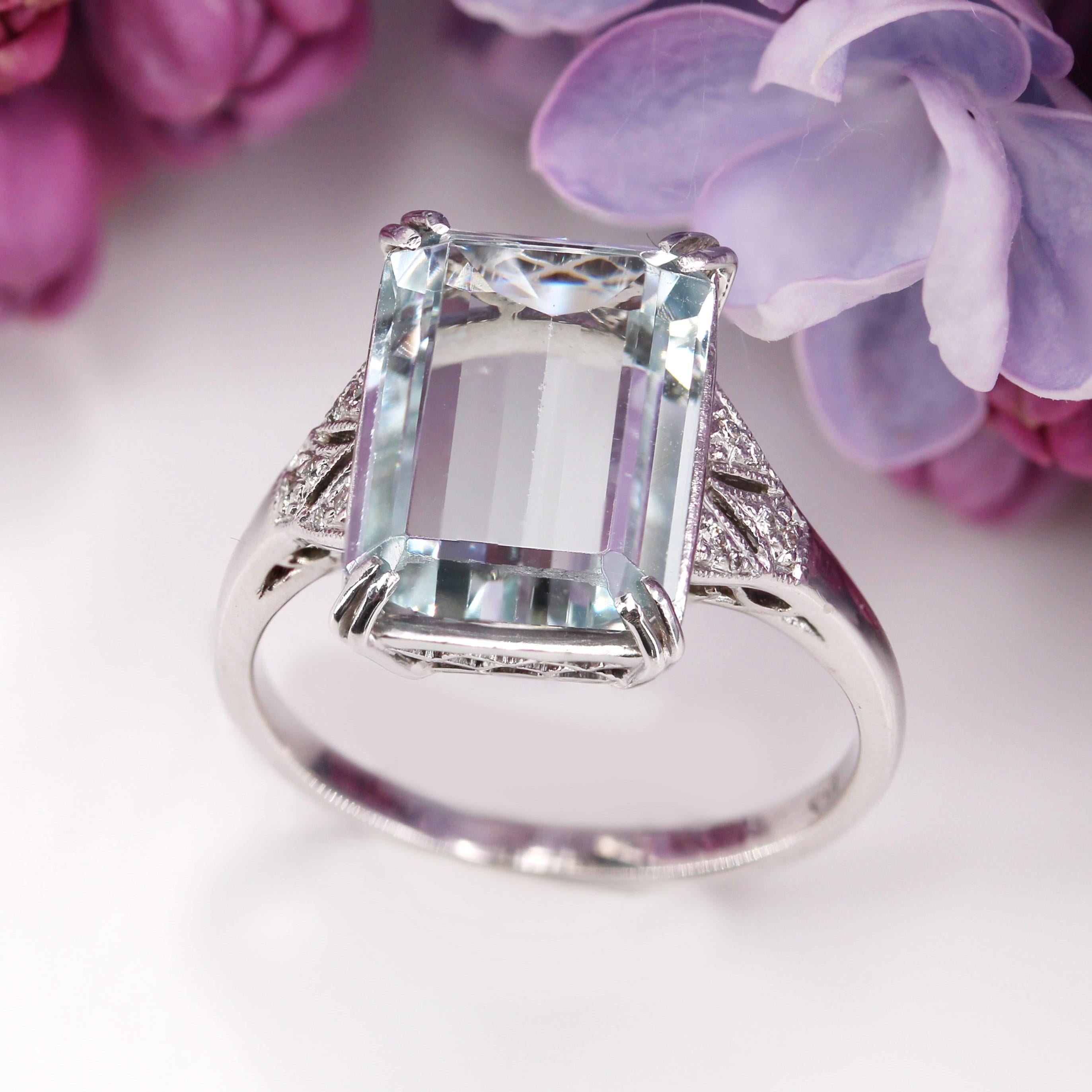 New Art Deco Style Aquamarine Diamonds 18K White Gold Ring 5