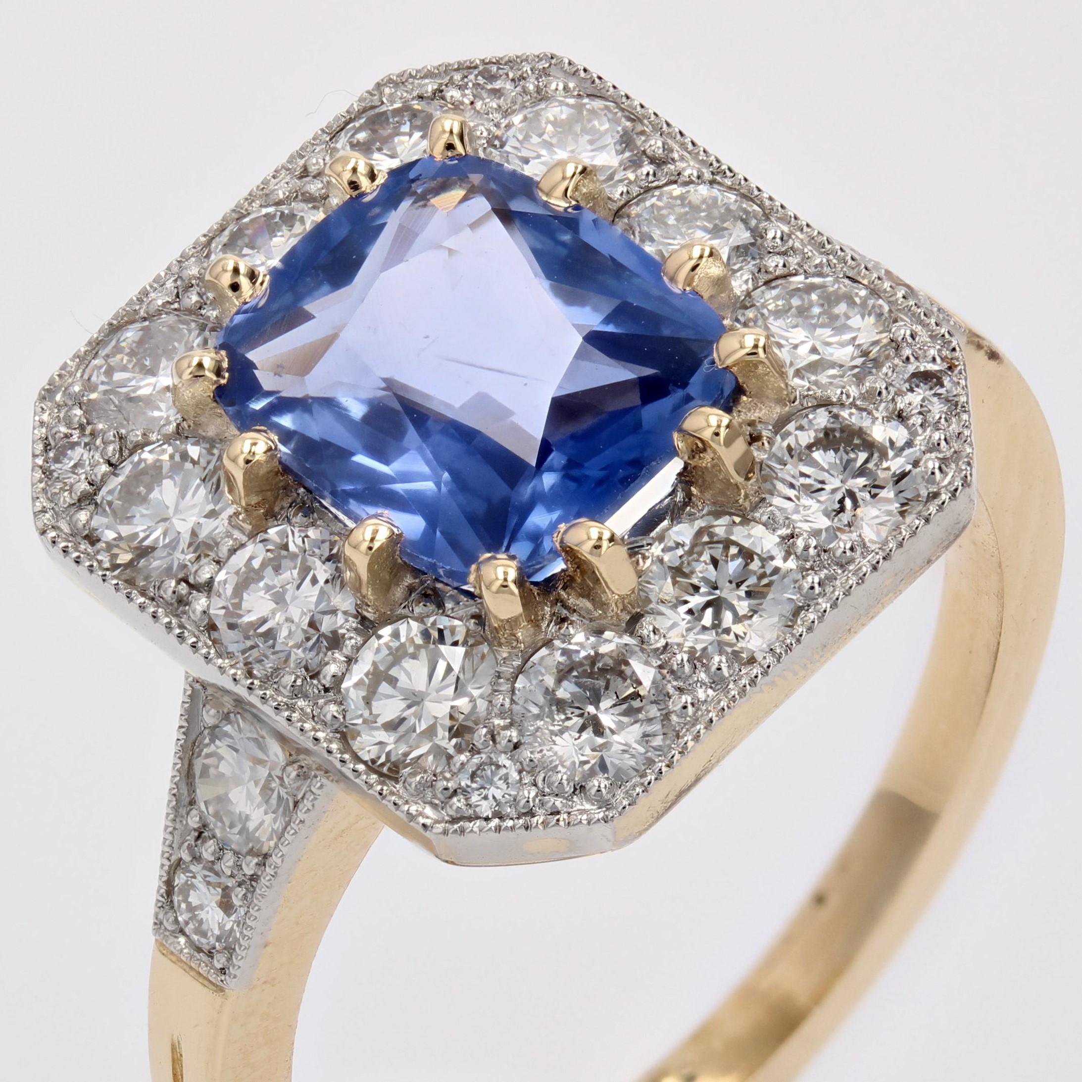 New Art Deco Style Blue Sapphire Diamonds 18 Karat Yellow Gold Platinum Ring For Sale 2