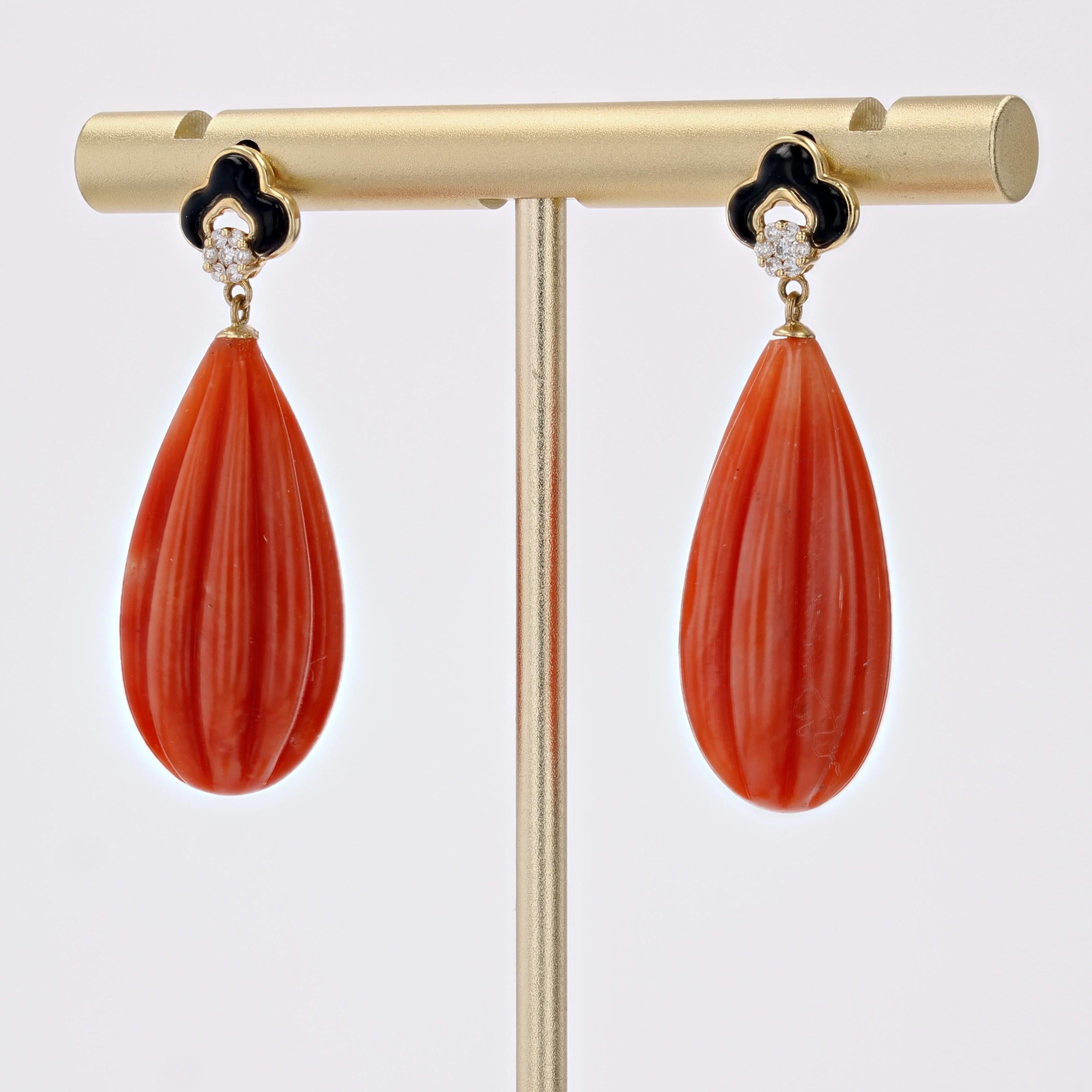 Pendants d'oreilles de style Art déco en or jaune 18 carats avec corail, onyx et diamants Neuf - En vente à Poitiers, FR