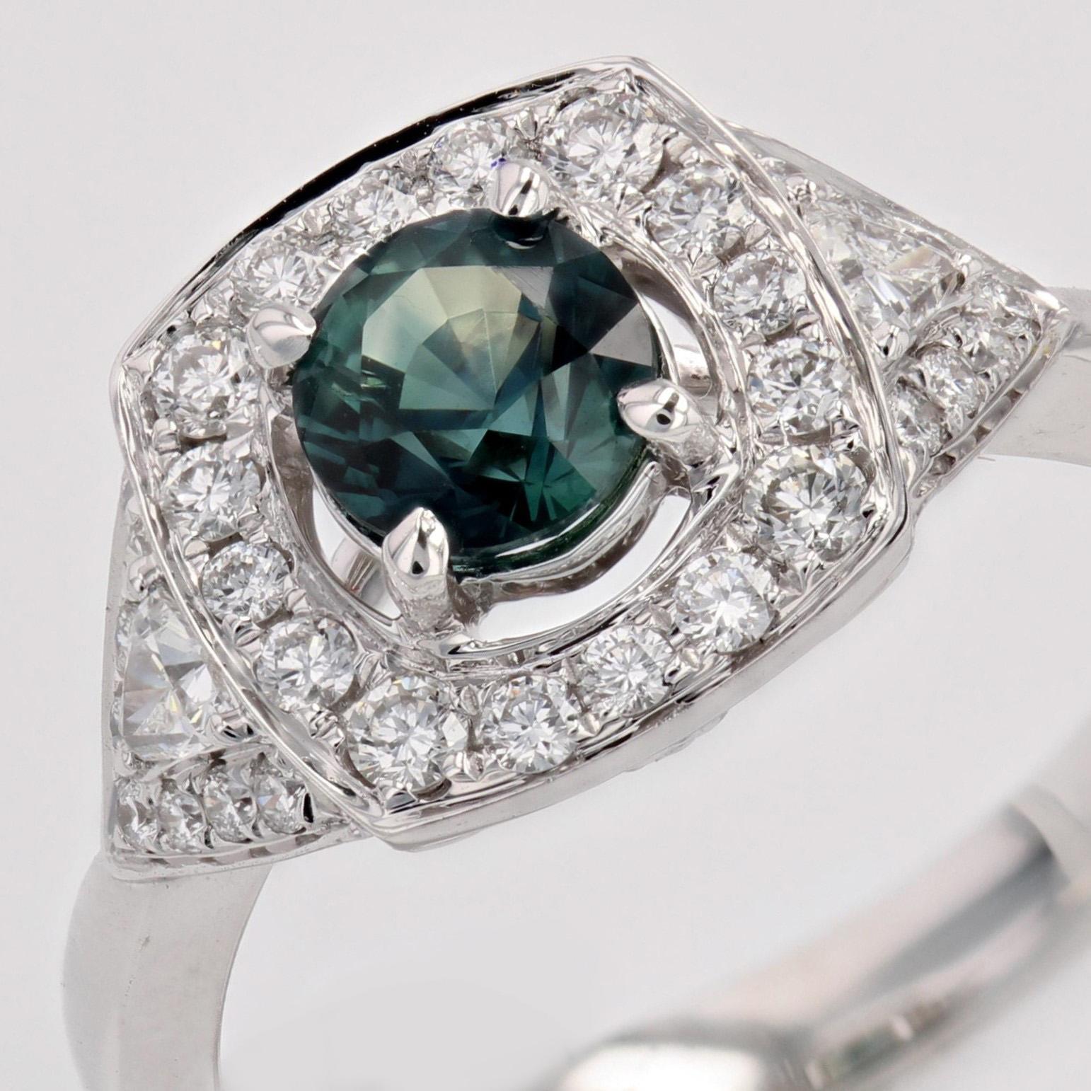 New Art Deco Style Teal Sapphire Diamonds 18 Karat White Gold Cluster Ring For Sale 4