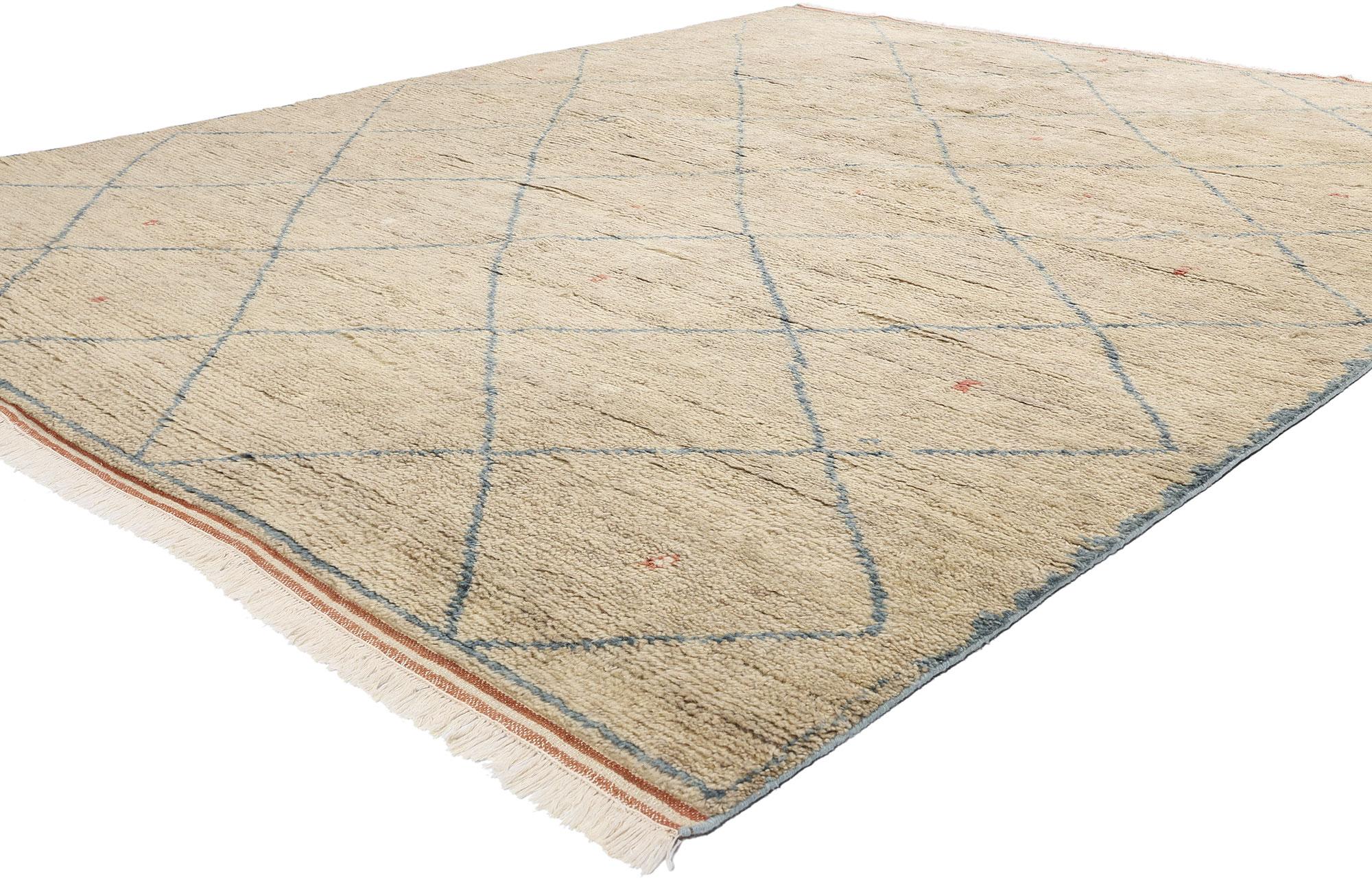 31231 Nuovo tappeto marocchino moderno Azure Desert Diamond, 08'03 x 10'02. Abbraccia il fascino senza tempo del design marocchino con il tappeto Azure Desert Diamond Modern Moroccan Rug, un capolavoro in lana annodato a mano che cattura l'essenza