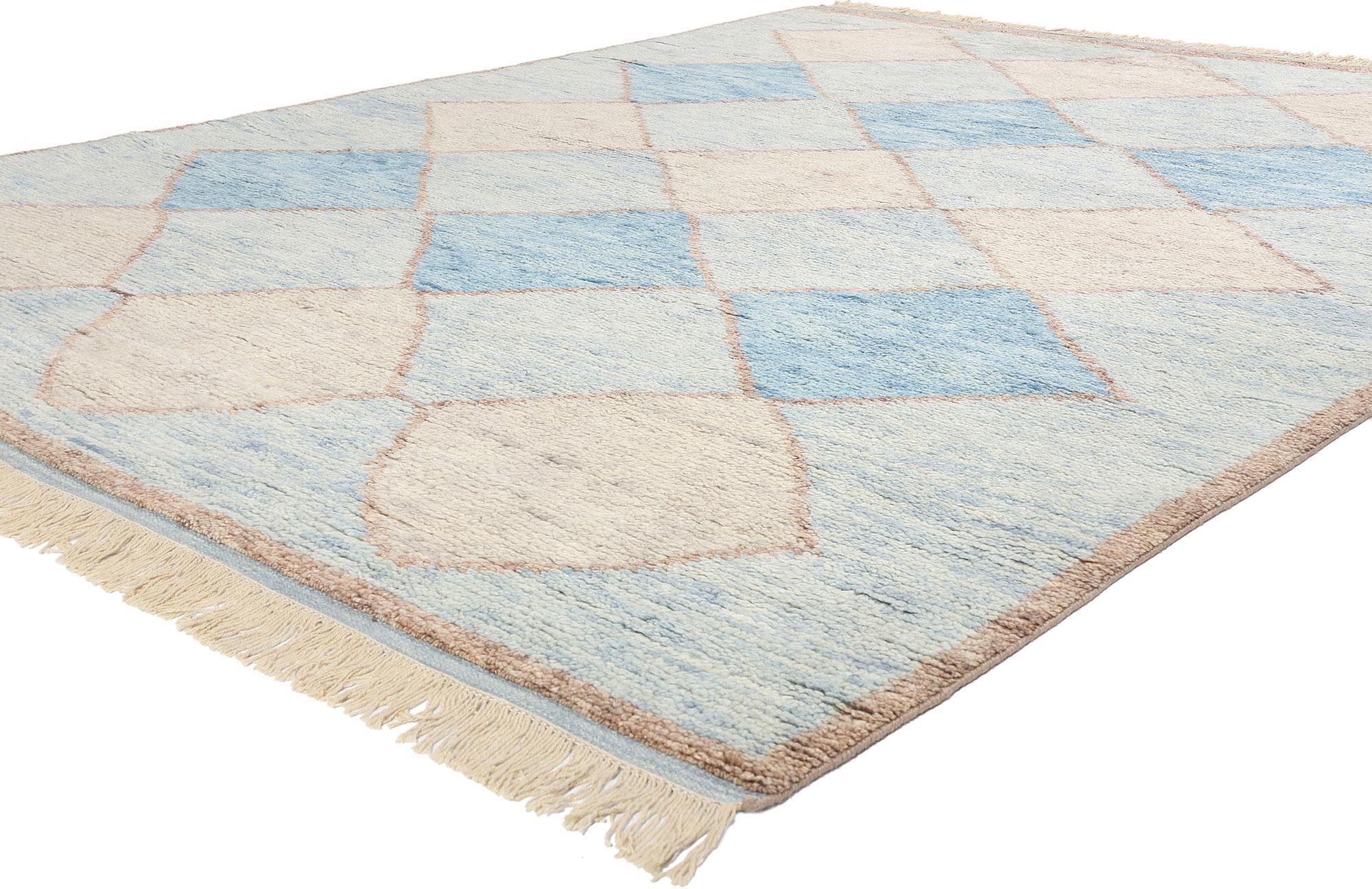 31237 New Azure Mirage Blue Diamond Marokkanischer Teppich, 08'03 x 10'05. Wir präsentieren den Azure Mirage Blue Diamond Moroccan Rug, ein handgeknüpftes Meisterwerk, das die Essenz des ruhigen marokkanischen Himmels und die Mystik einer Wüstenoase