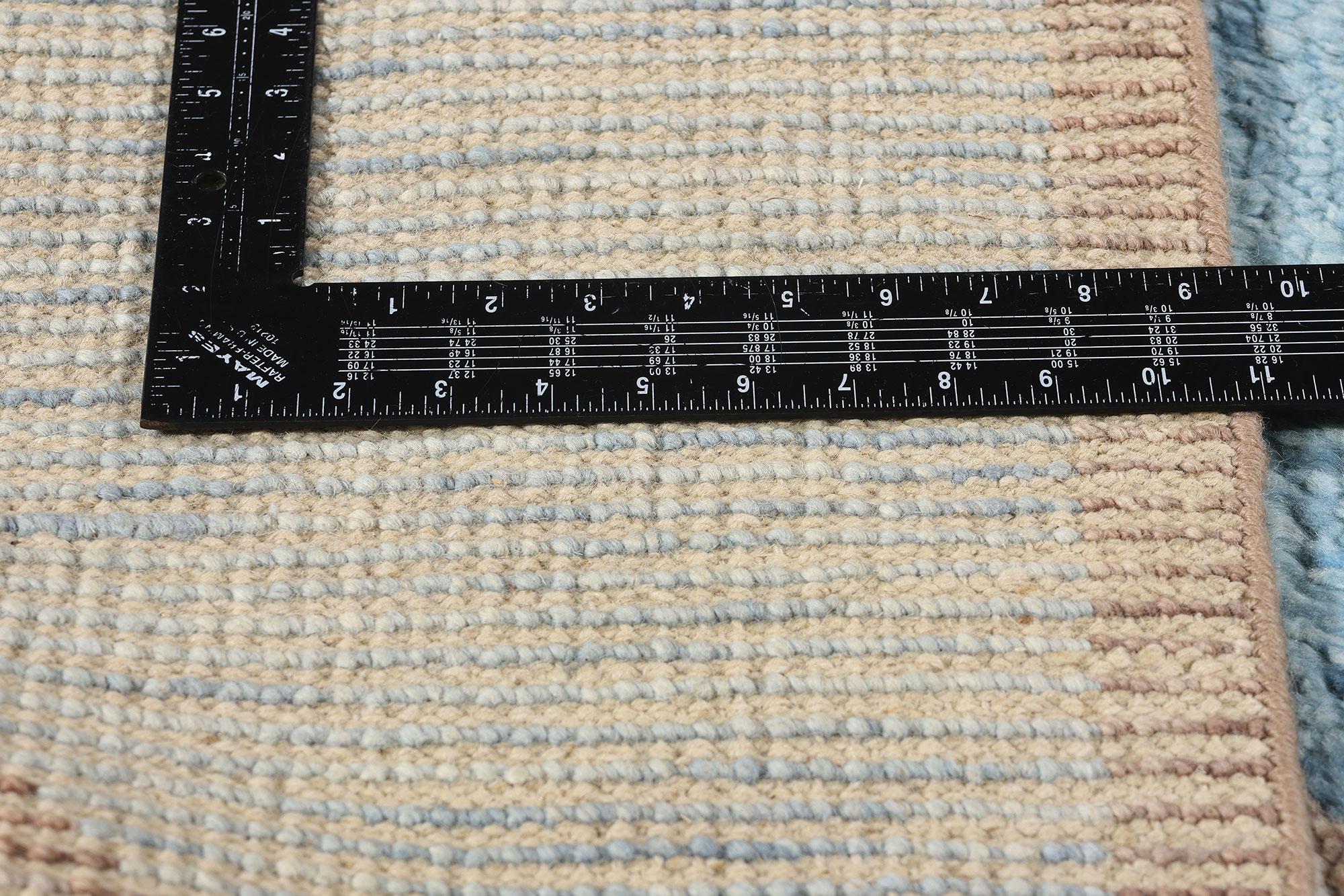 Marokkanischer Azurblauer Azure Mirage-Diamant-Teppich, 08'03 x 10'05, neu im Zustand „Neu“ im Angebot in Dallas, TX
