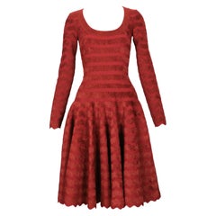NEW Azzedine Alaia Burgundy Chenille Fitted Dress Size 38 with Zigzag Hem