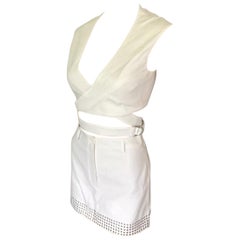 Ensemble 2 pièces short et soutien-gorge Azzedine Alaia blancs embellis avec mini Skort