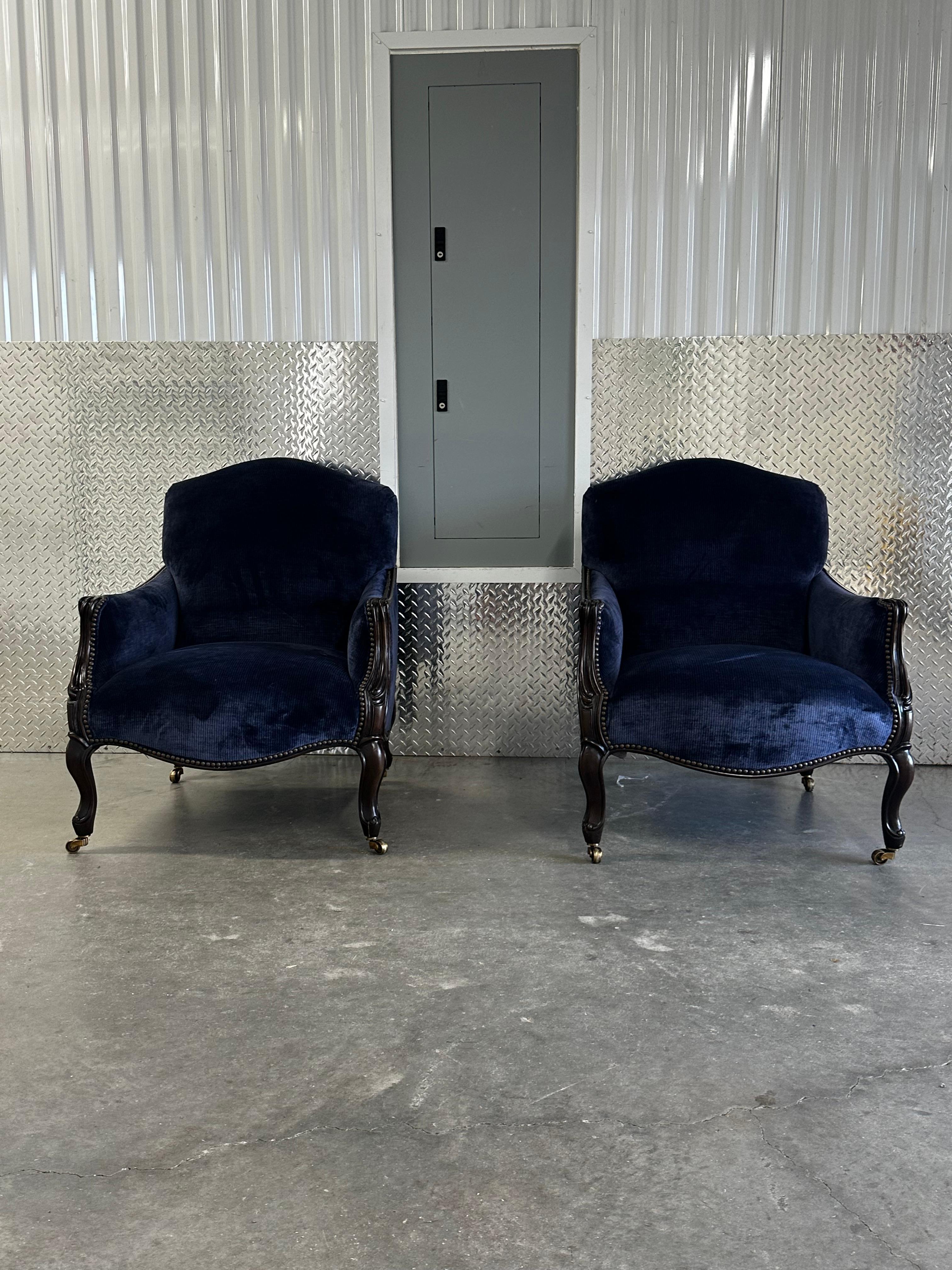 On offer on this occasion is one of the most stunning, chairs you could hope to find. Outstanding design is exhibited throughout. The beautiful chairs are a statement piece which is also extremely comfortable and packed with personality!! Customized