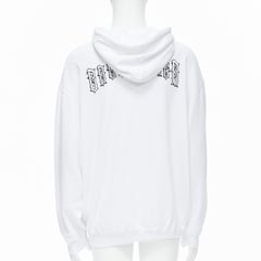 BALENCIAGA - Pull à capuche en coton blanc avec broderie de logo gothique noir, 2018, taille M