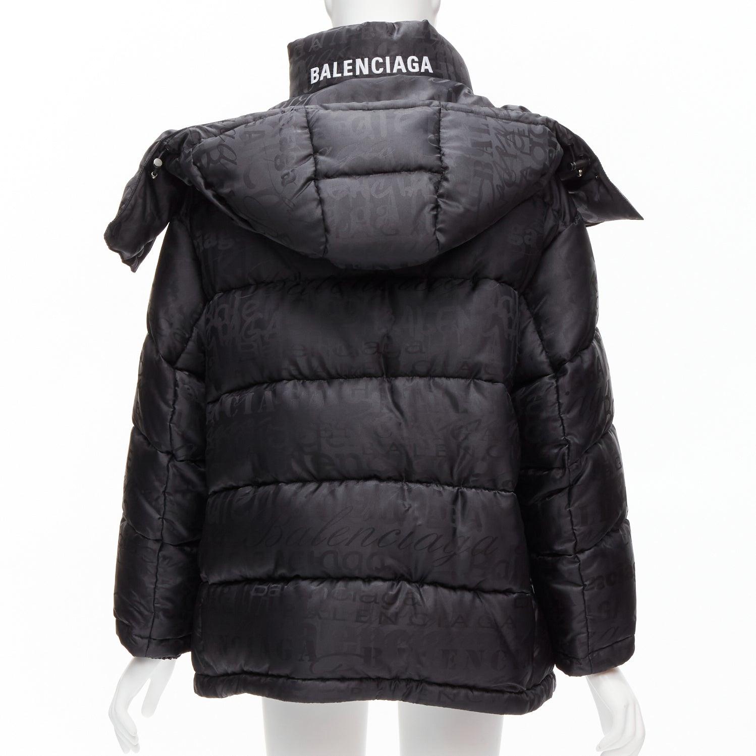 new BALENCIAGA 2019 black all logo jacquard Swing hooded quilted puffer coat FR3 In New Condition For Sale In Hong Kong, NT