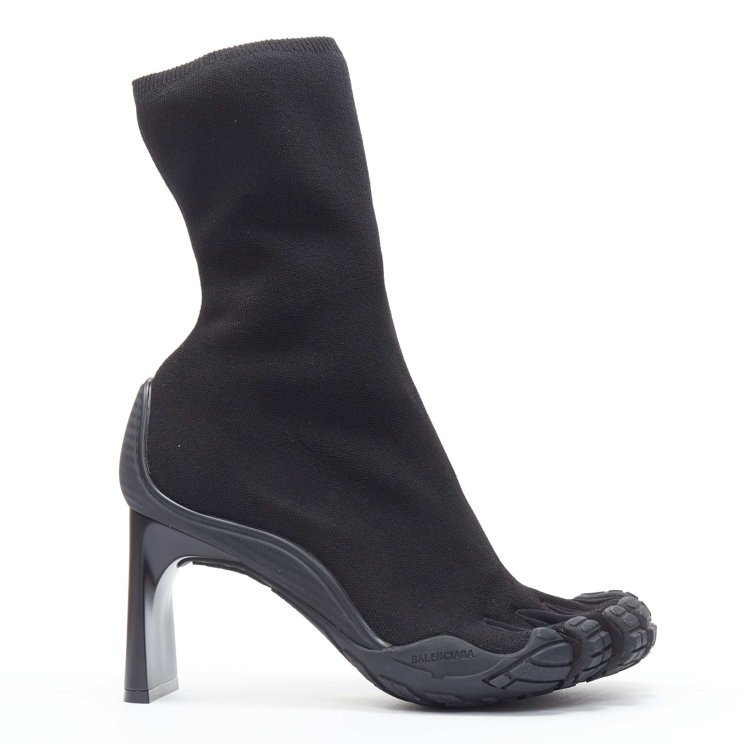 new BALENCIAGA 2020 Runway 5 Toe Tabi Ninja Vibram sock boots EU37 
Reference: TGAS/B01321 
Brand: Balenciaga 
Designer: Demna Gvasalia 
Model: 5-Toe Vibram Sock Boot 
Material: Fabric 
Color: Black 
Pattern: Solid 
Closure: Stretch 
Extra Detail: